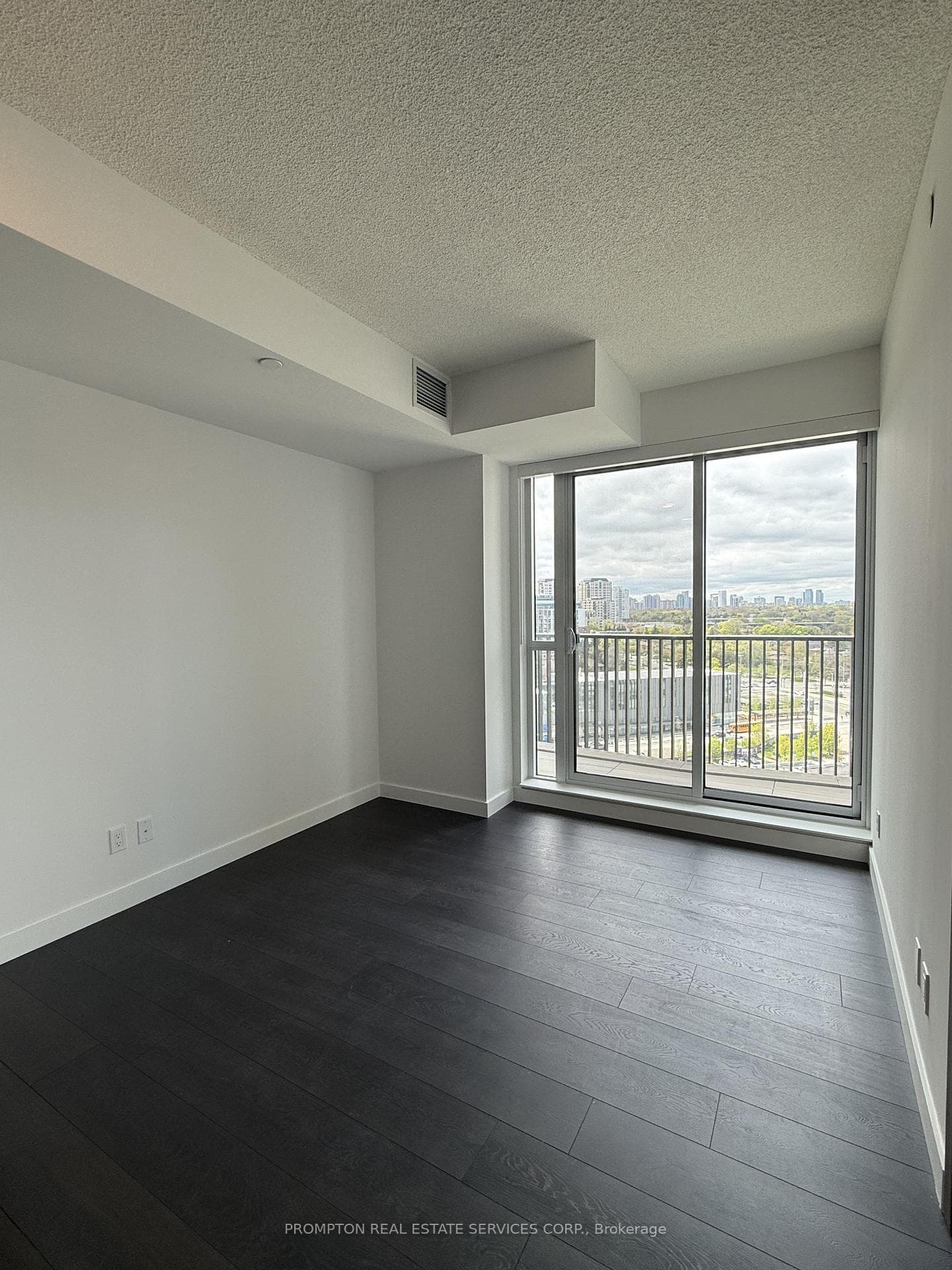 18 Esther Shiner Boulevard Unit 1705 photo 5