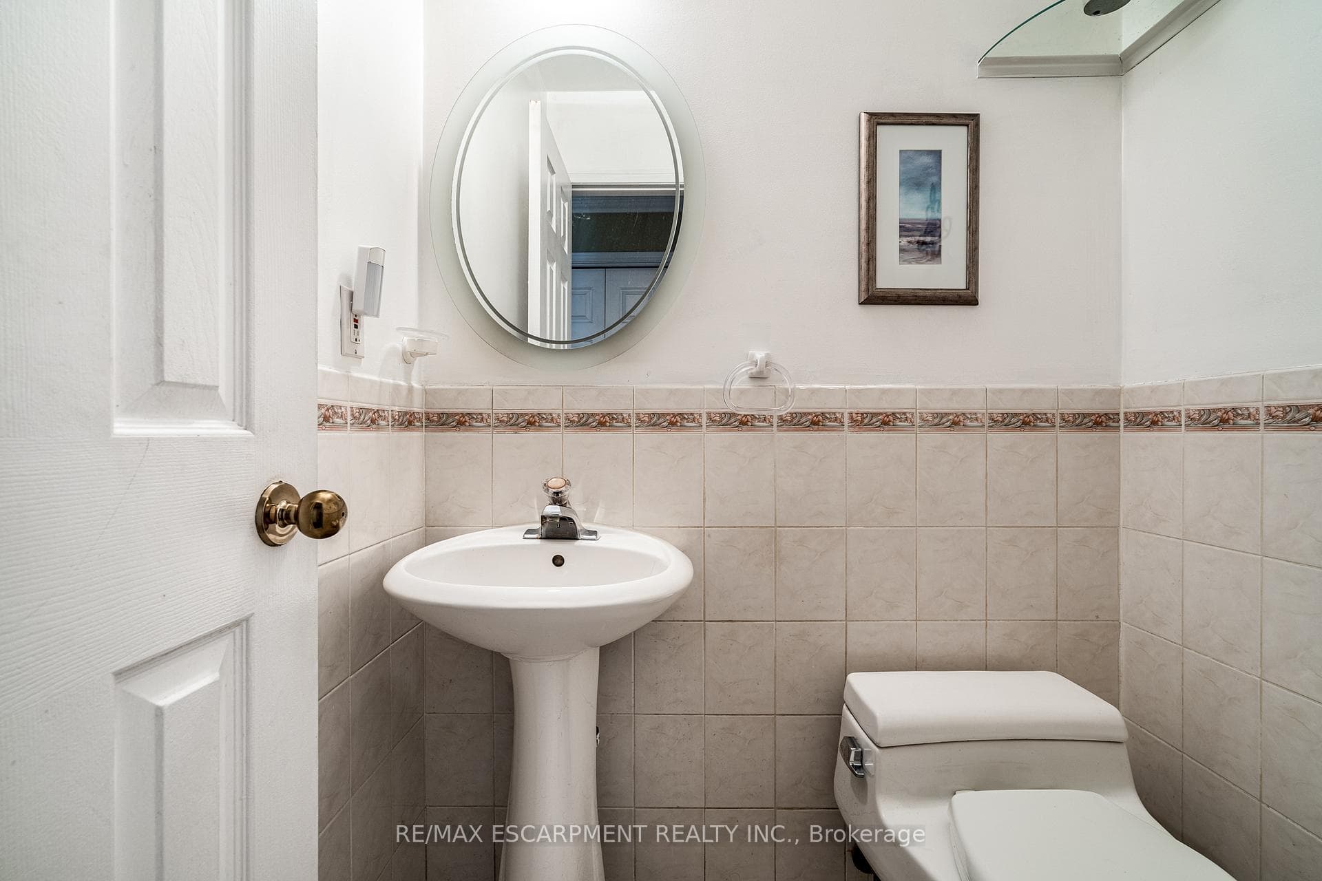 2120 Madden Boulevard photo 17