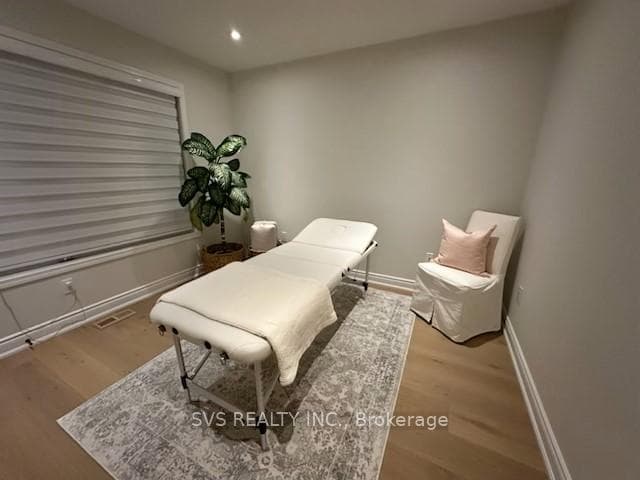 2592 Valleyridge Drive photo 14
