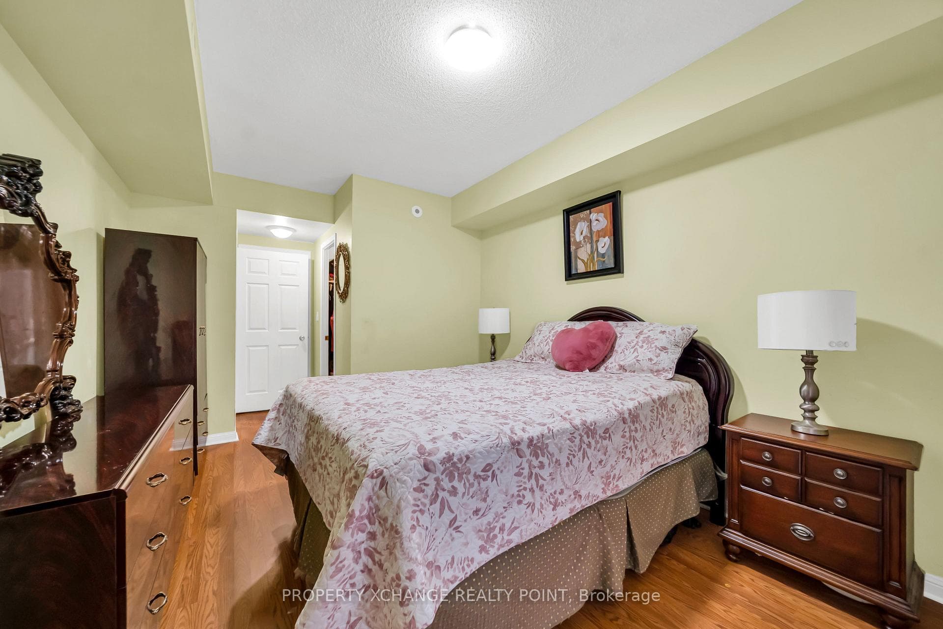 3049 Finch Avenue Unit 1003 photo 15