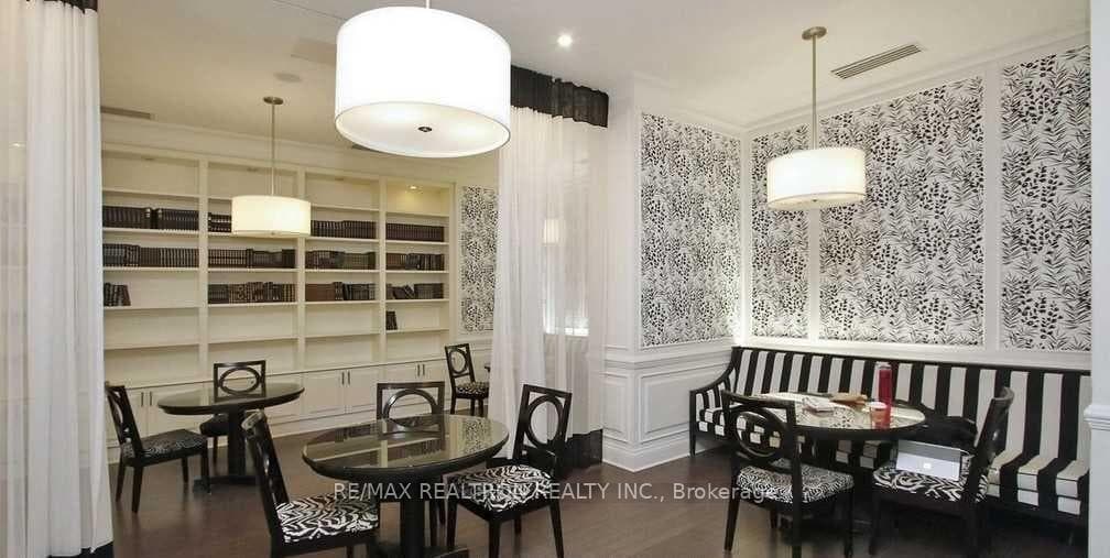 25 Greenview Avenue Unit 1322 photo 9