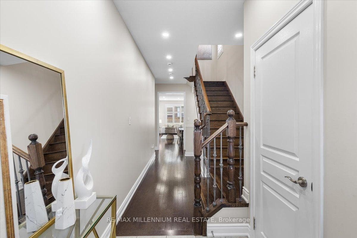 44 Orangeblossom Trail photo 8