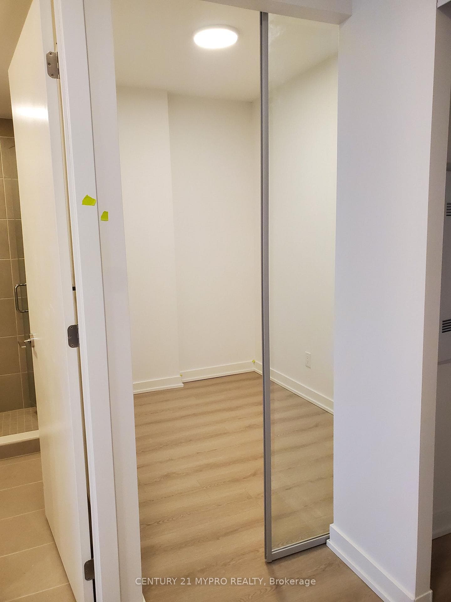 100 Queen Street Unit #1015 photo 8