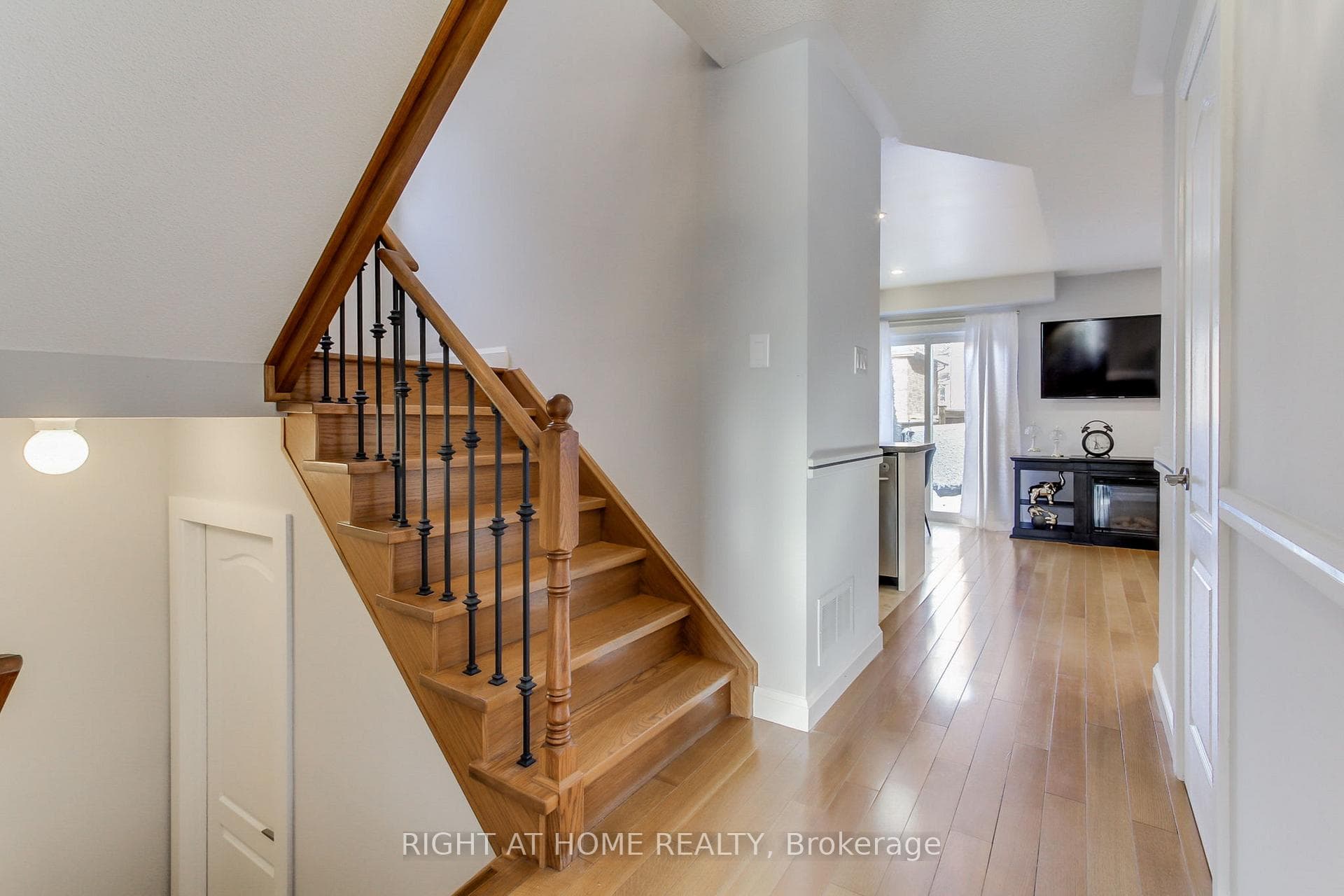 179 Aspenwood Drive photo 7