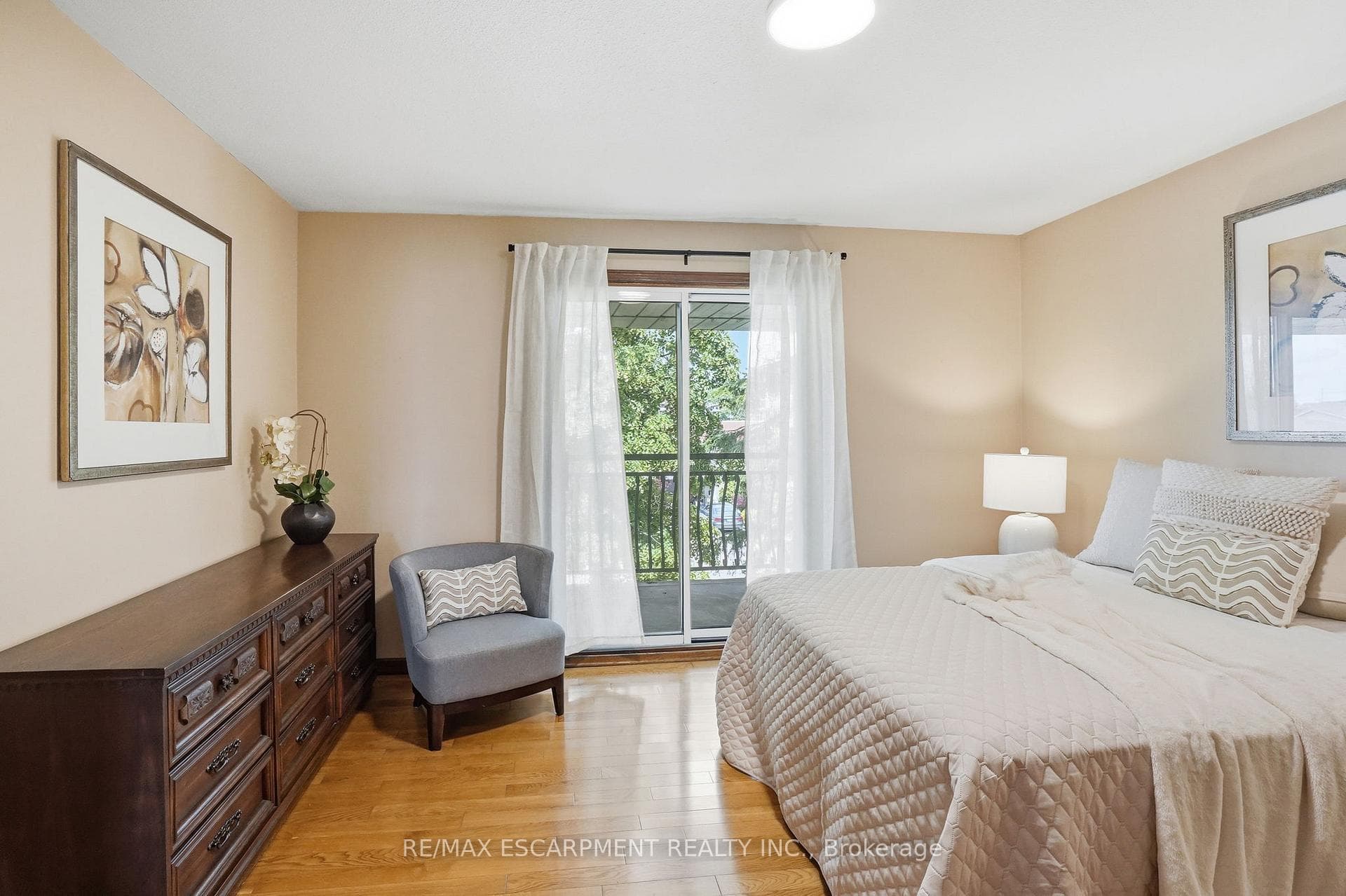 57 NEIL Avenue photo 28
