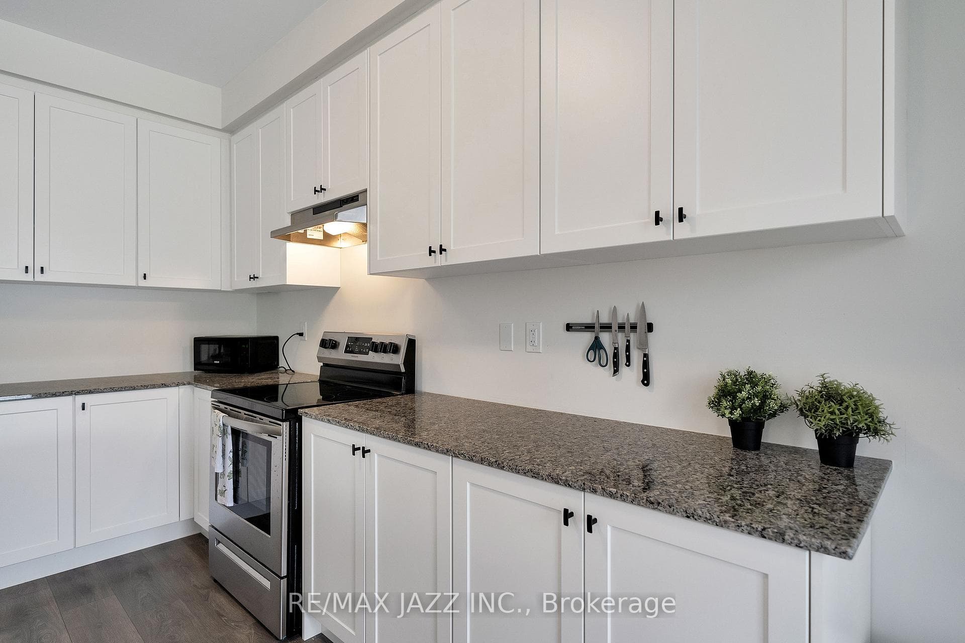 16 Klein Way photo 7