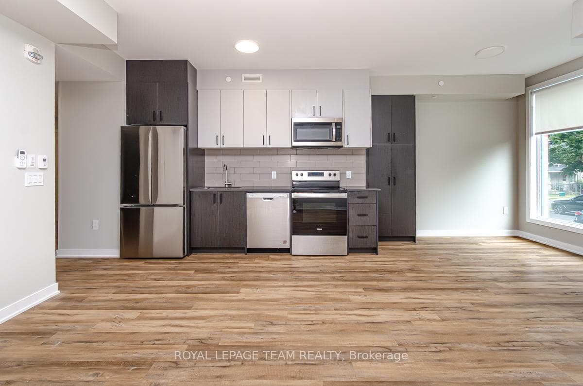 1291 Summerville Avenue Unit 303 photo 6