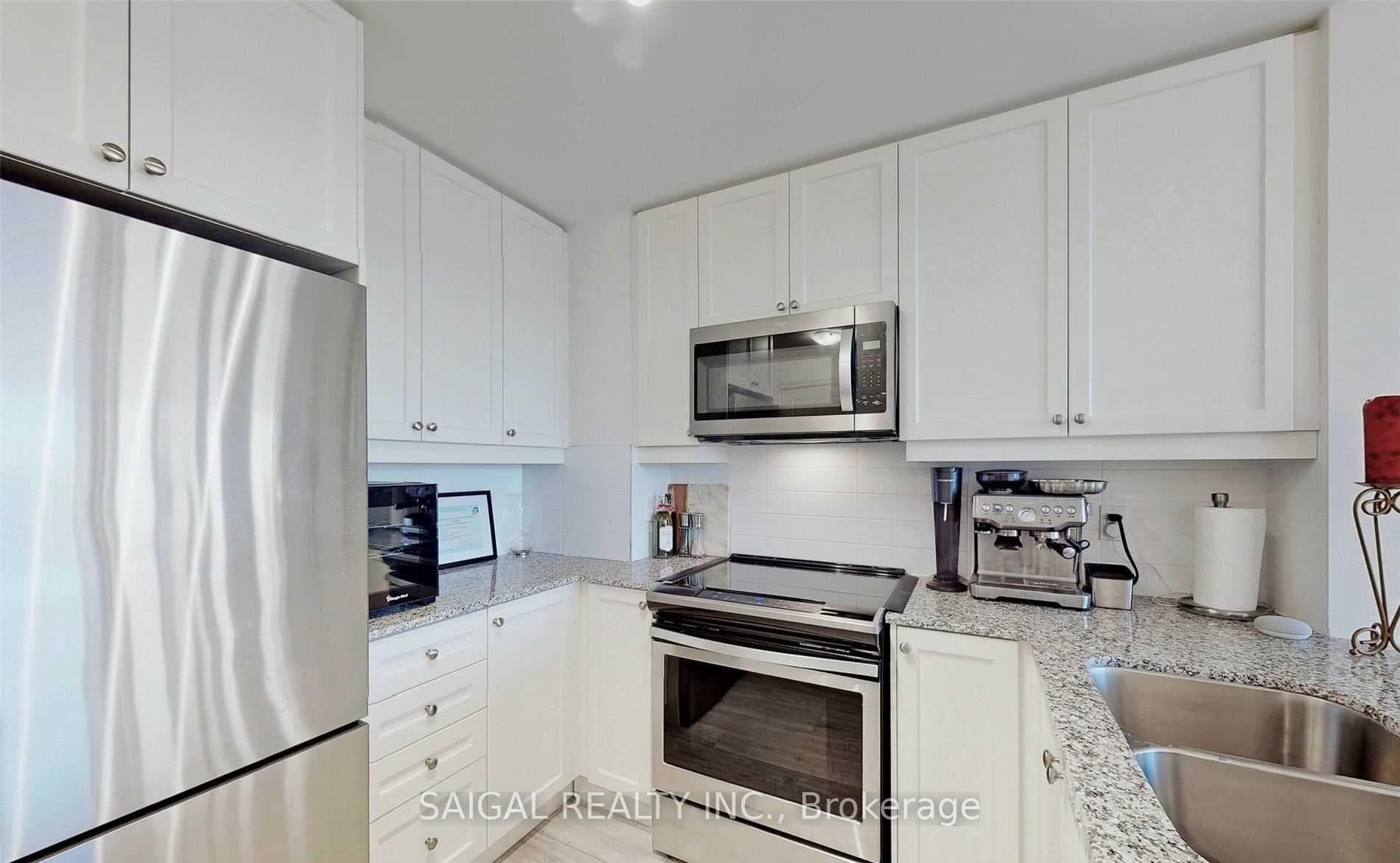 1050 Main Street Unit 702 photo 12