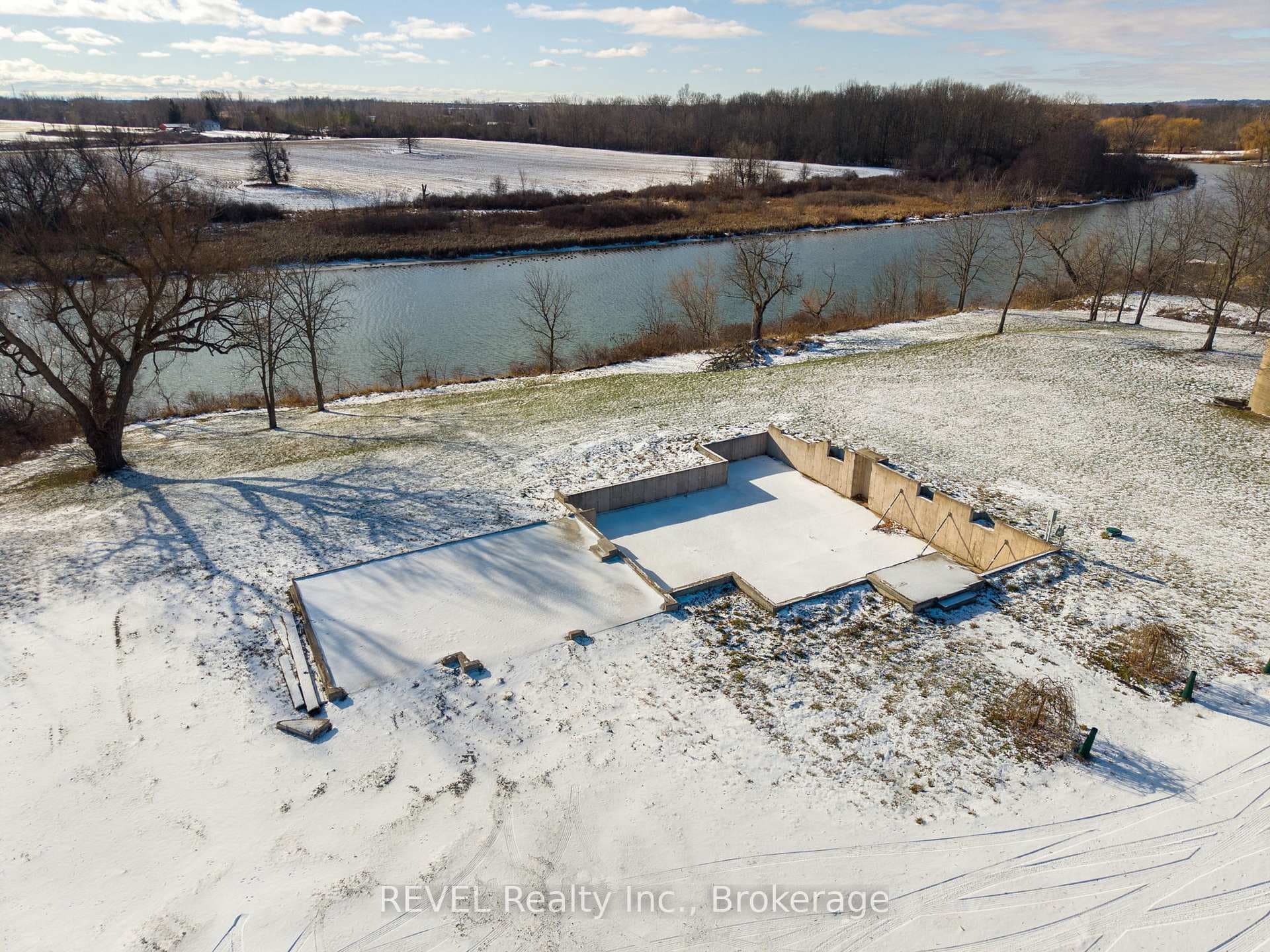 1373 Chippawa Creek Road photo 19