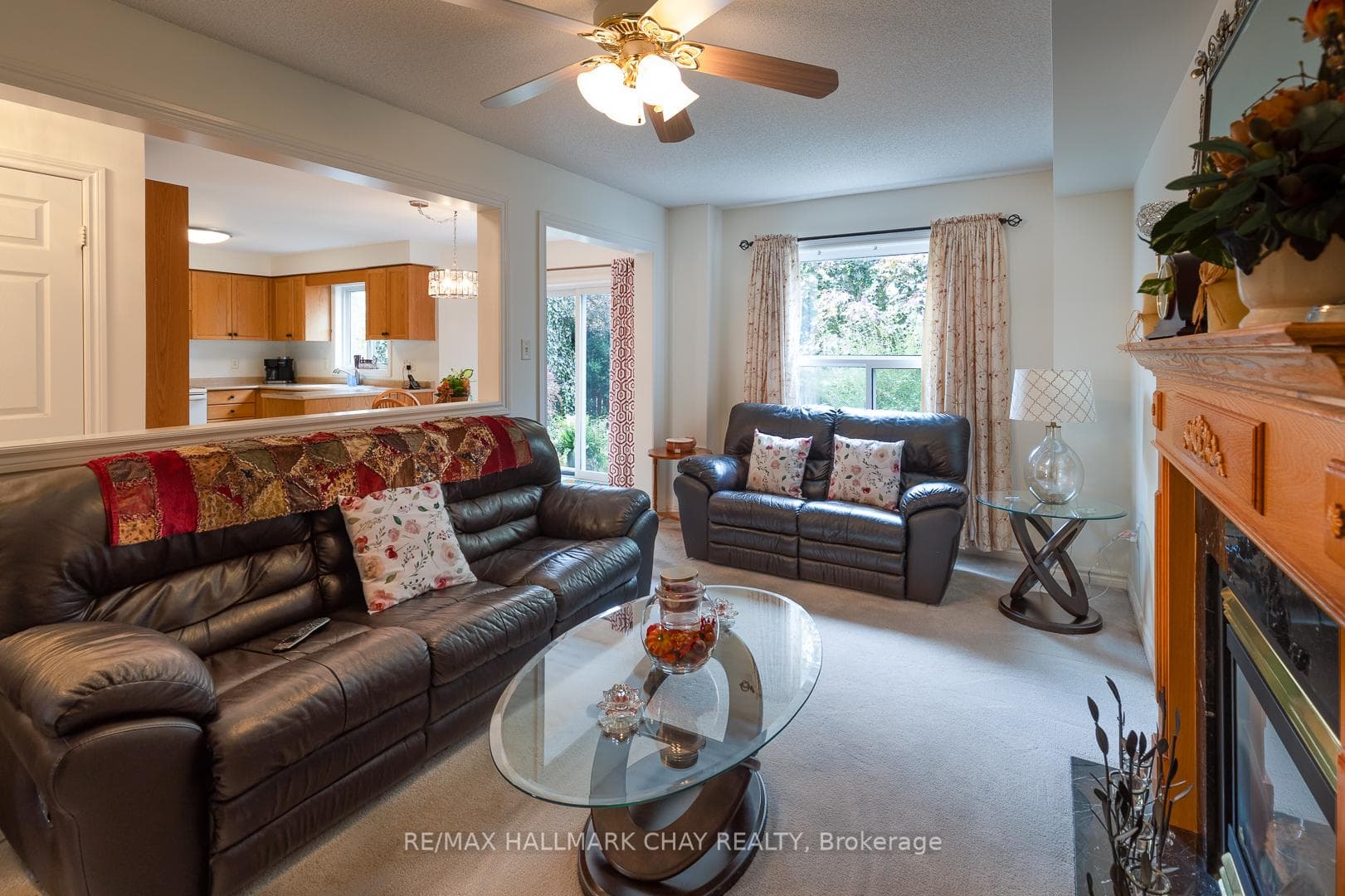 56 Stoneybrook Crescent photo 11