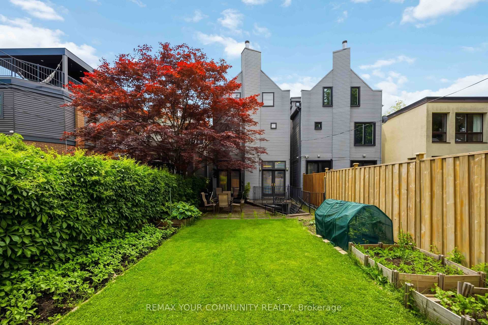 44 Castlefield Avenue photo 34