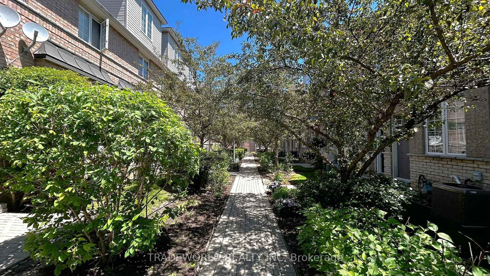 23 Observatory Lane Unit 272 photo 19