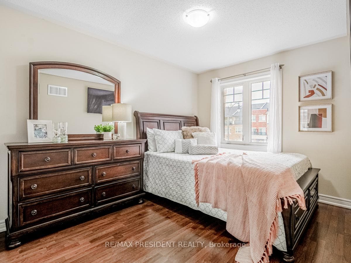 25 Sky Harbour Drive photo 22