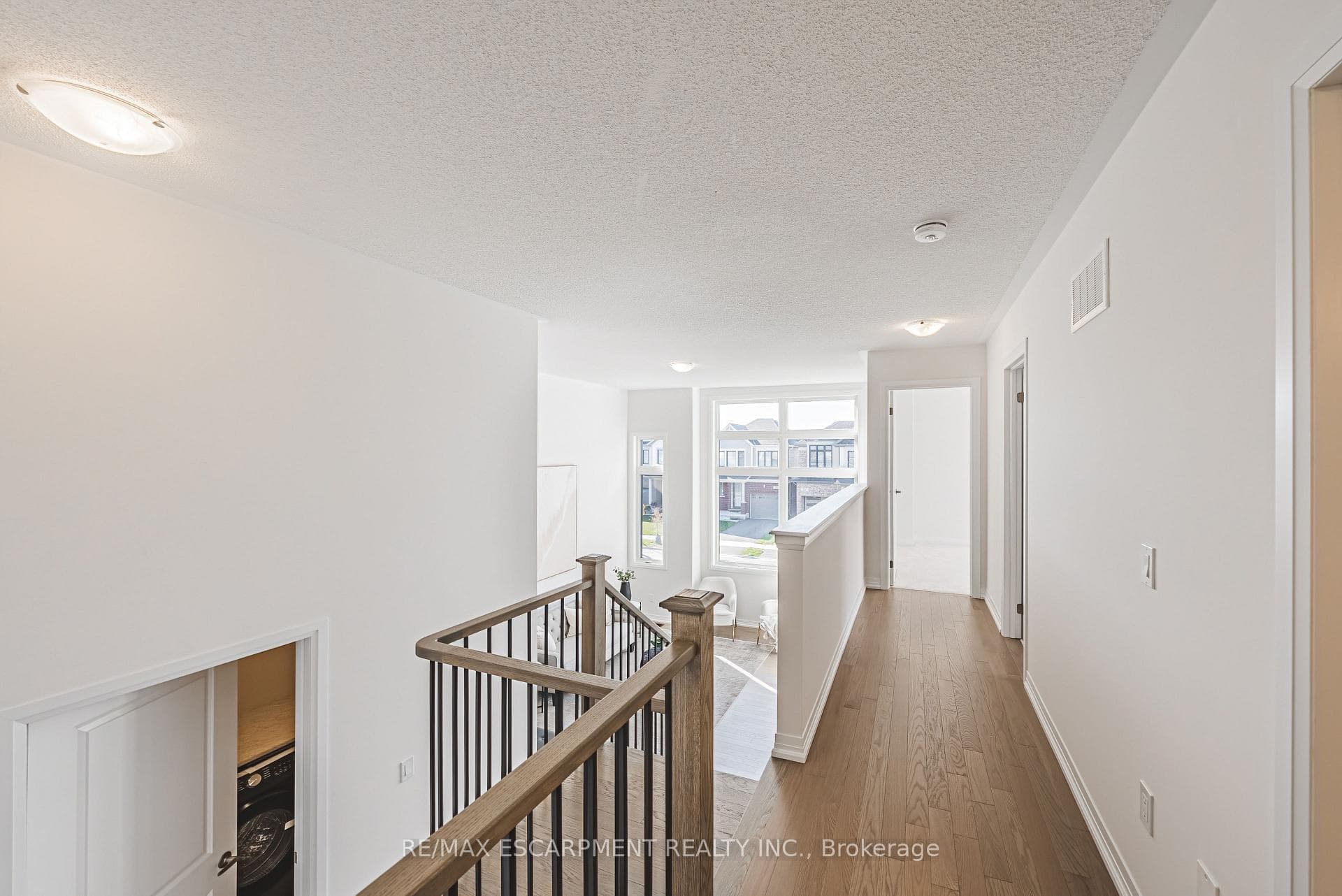 208 Provident Way photo 34