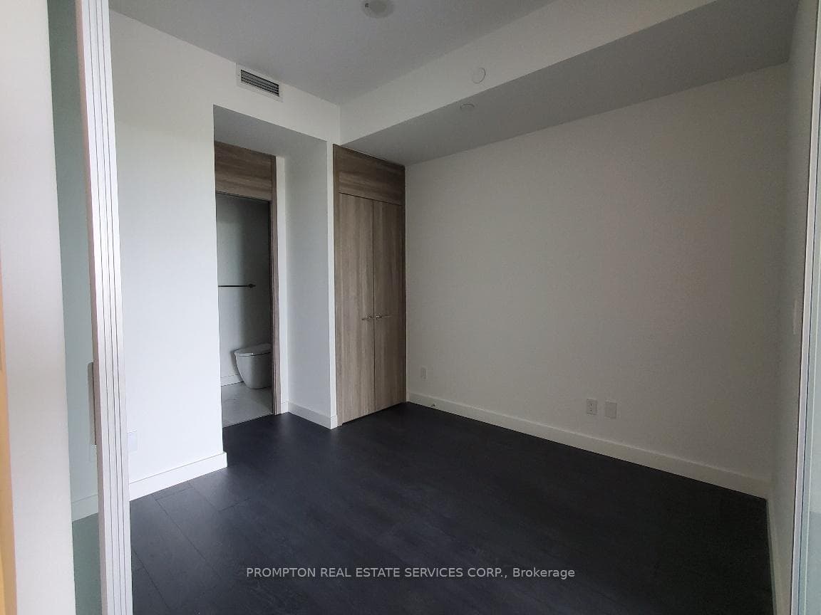 18 Esther Shiner Boulevard Unit 738 photo 7