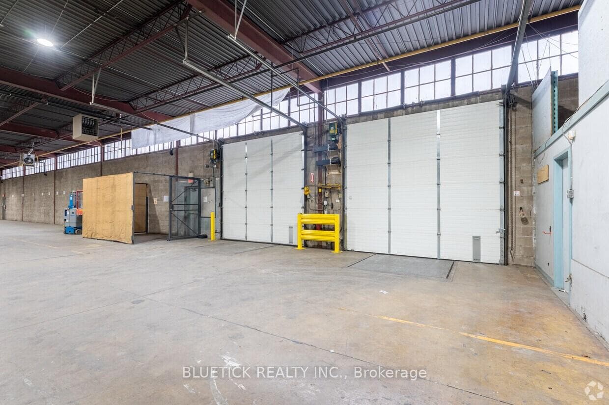 25 Tangiers Road Unit 3 photo 4