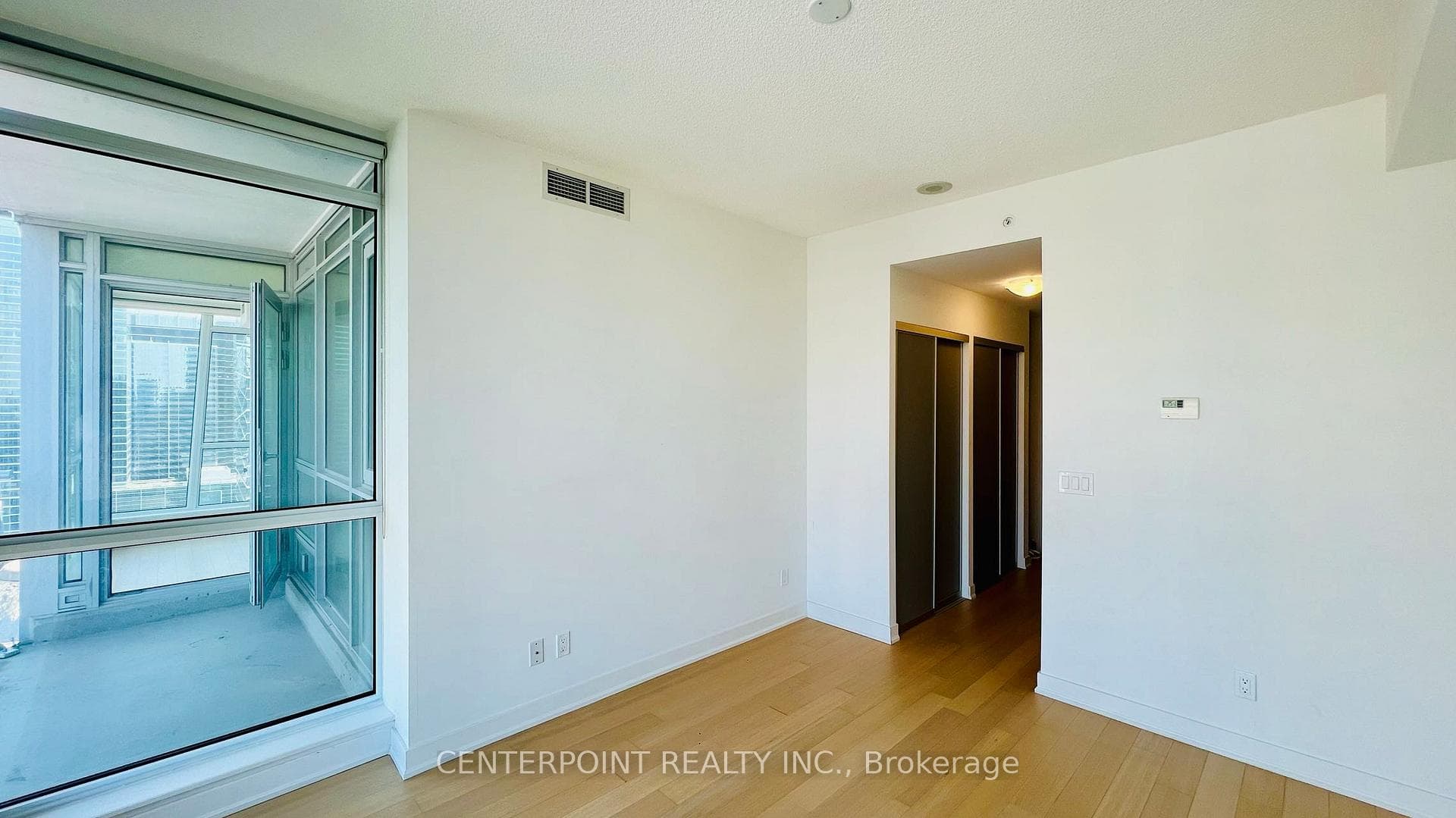 199 Richmond Street Unit 2803 photo 7
