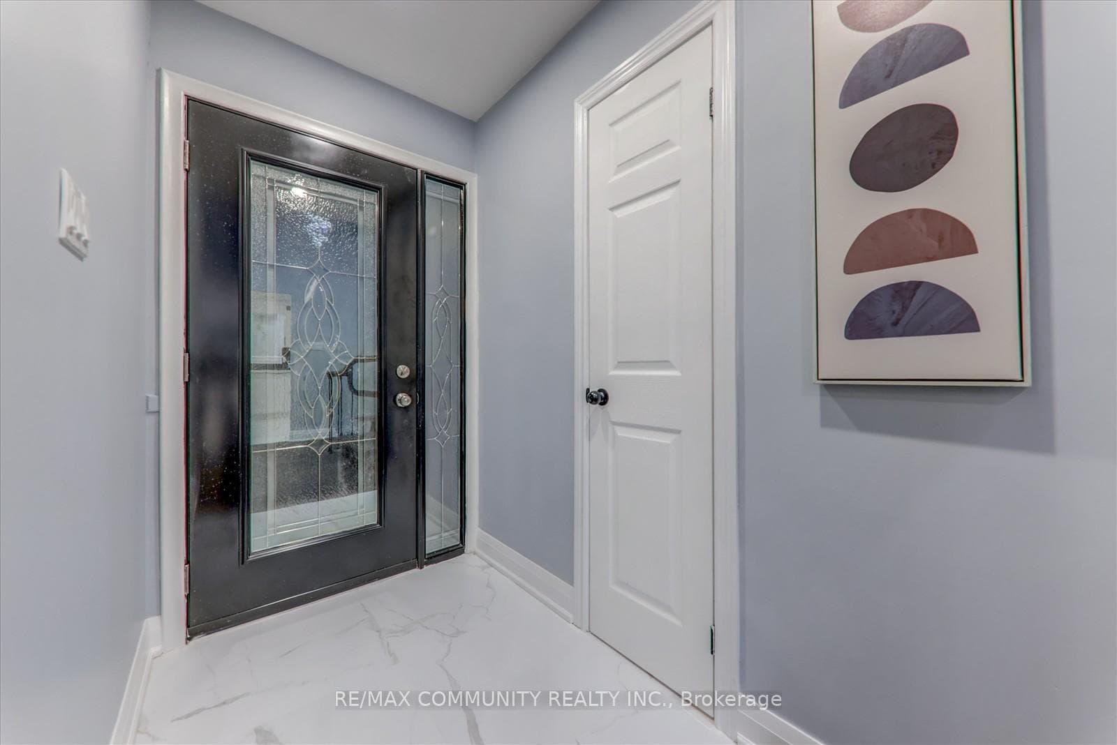 31 Tilley Drive photo 5