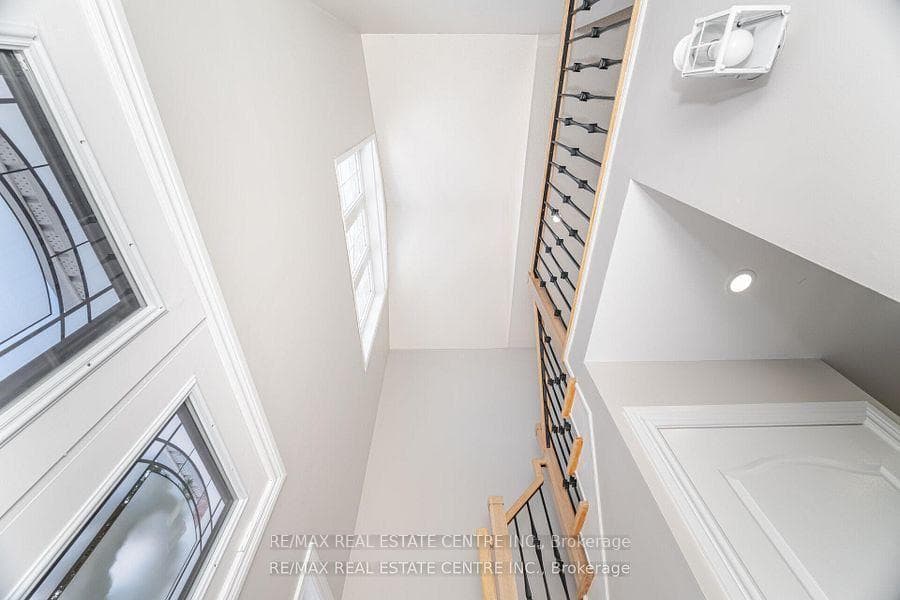 42 Sedgewick Circle photo 4