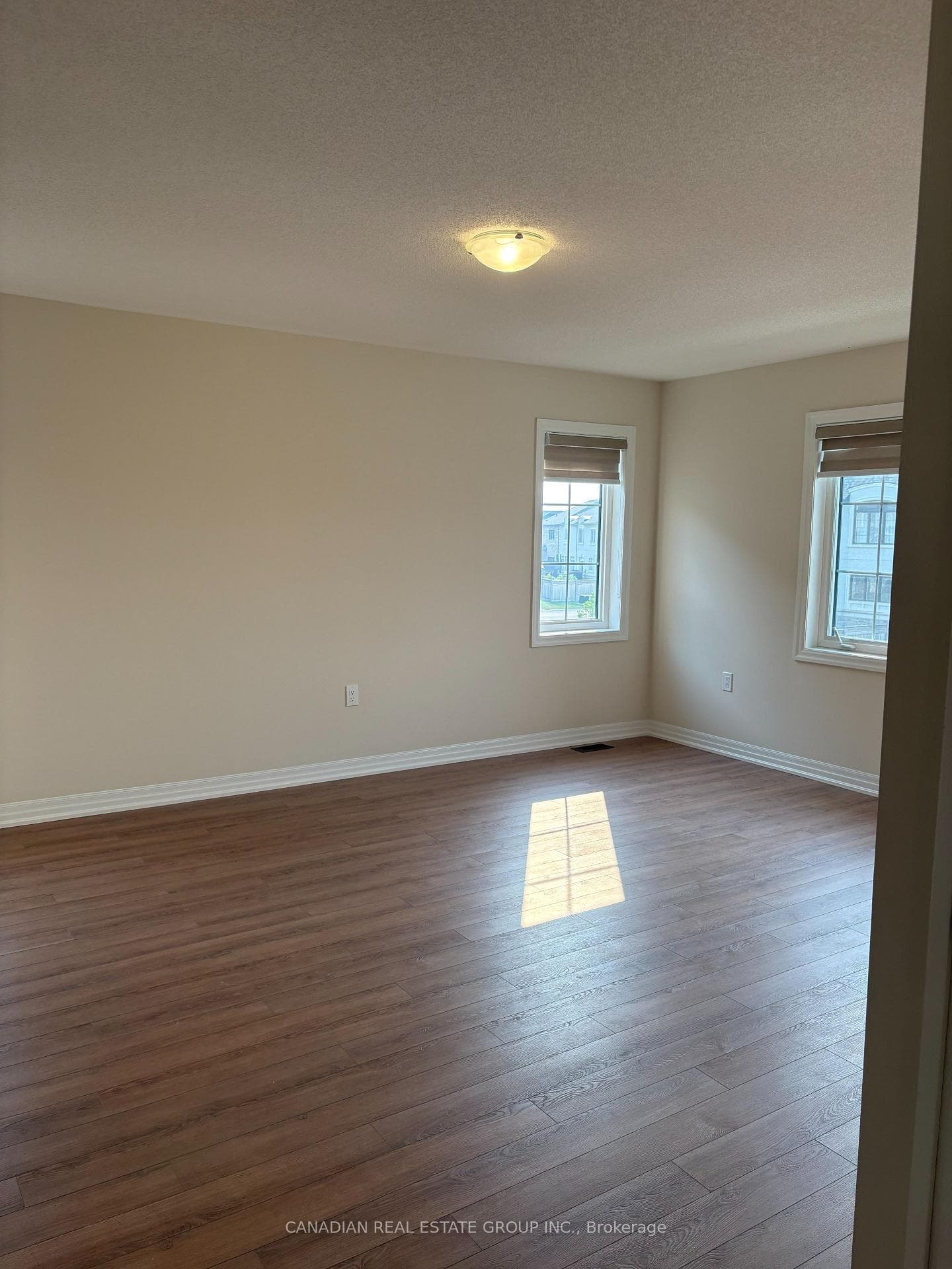 33 Stennett Drive photo 18