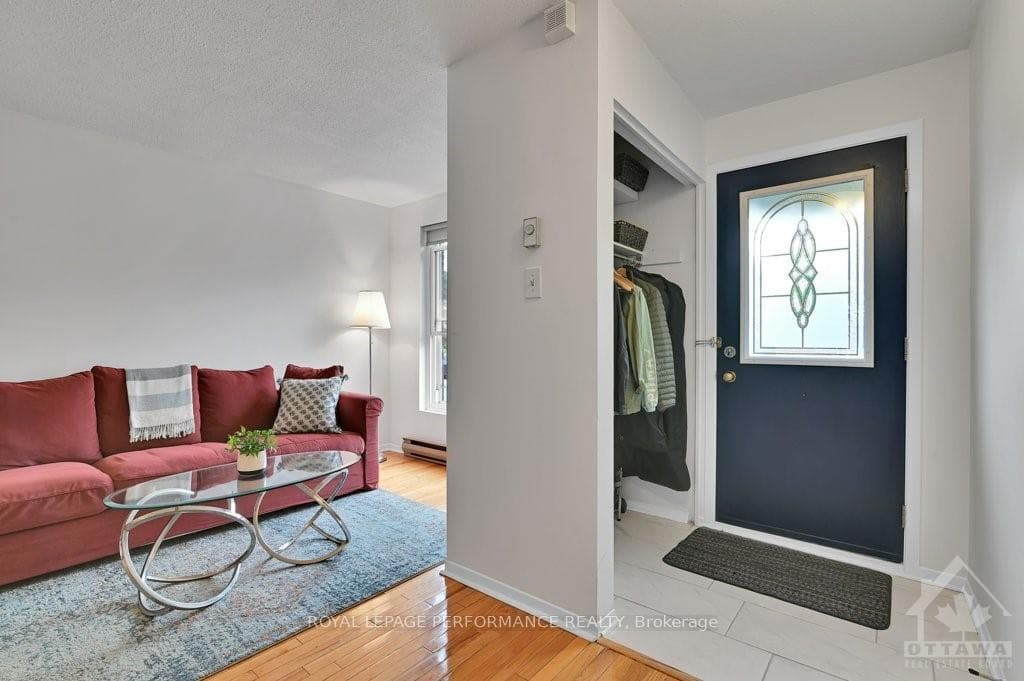 248 PERCY Street photo 2