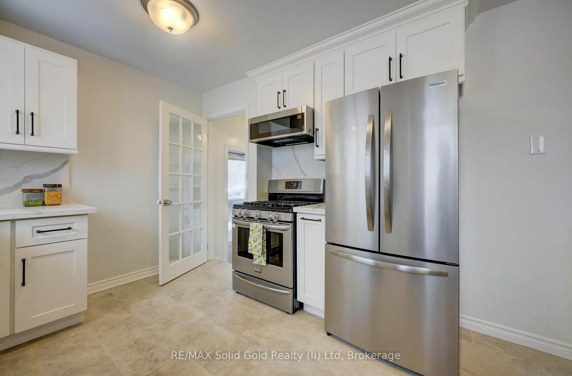125 Rife Avenue photo 10