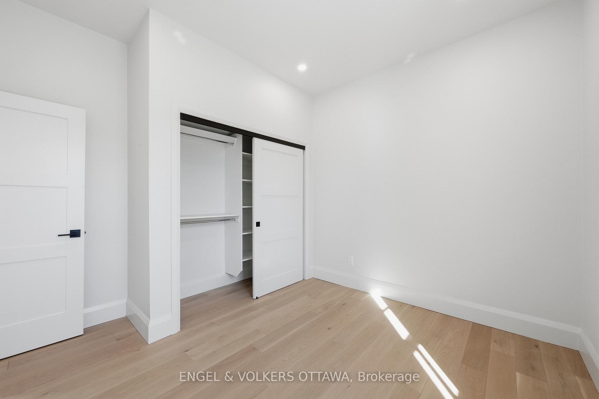 71 Thomas Street photo 31