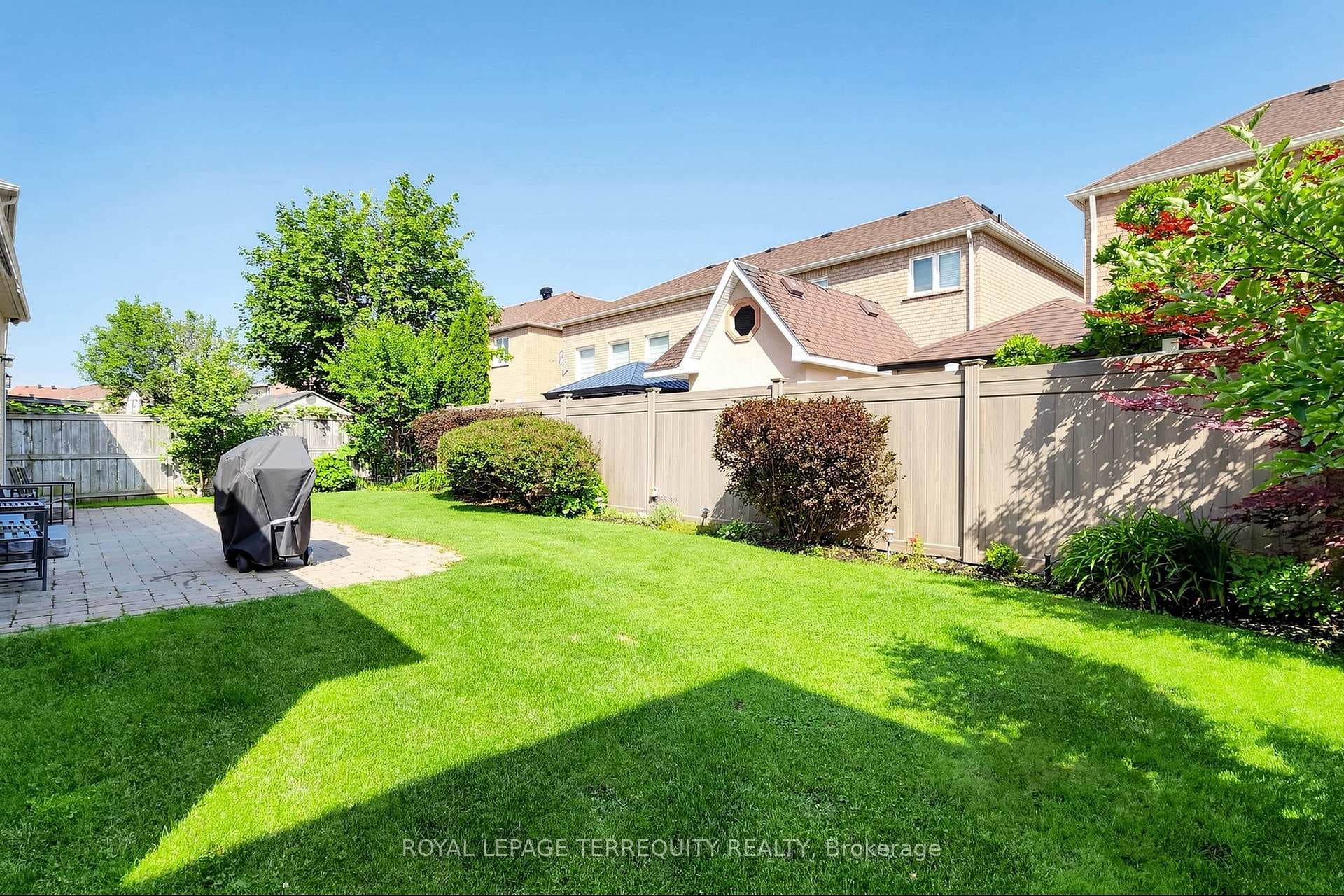 12 Ballantyne Drive photo 50