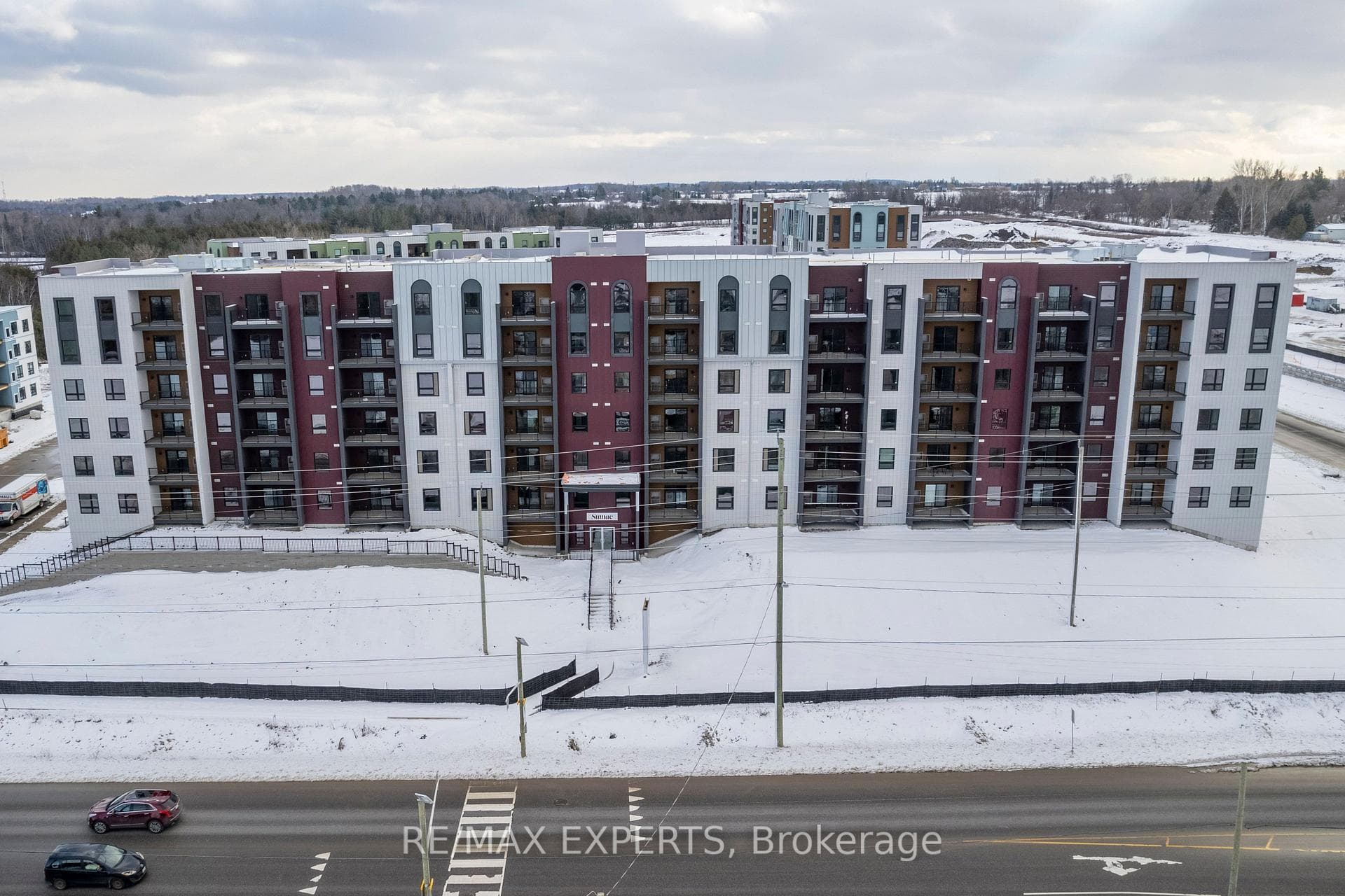 4 Spice Way Unit 410 photo 1