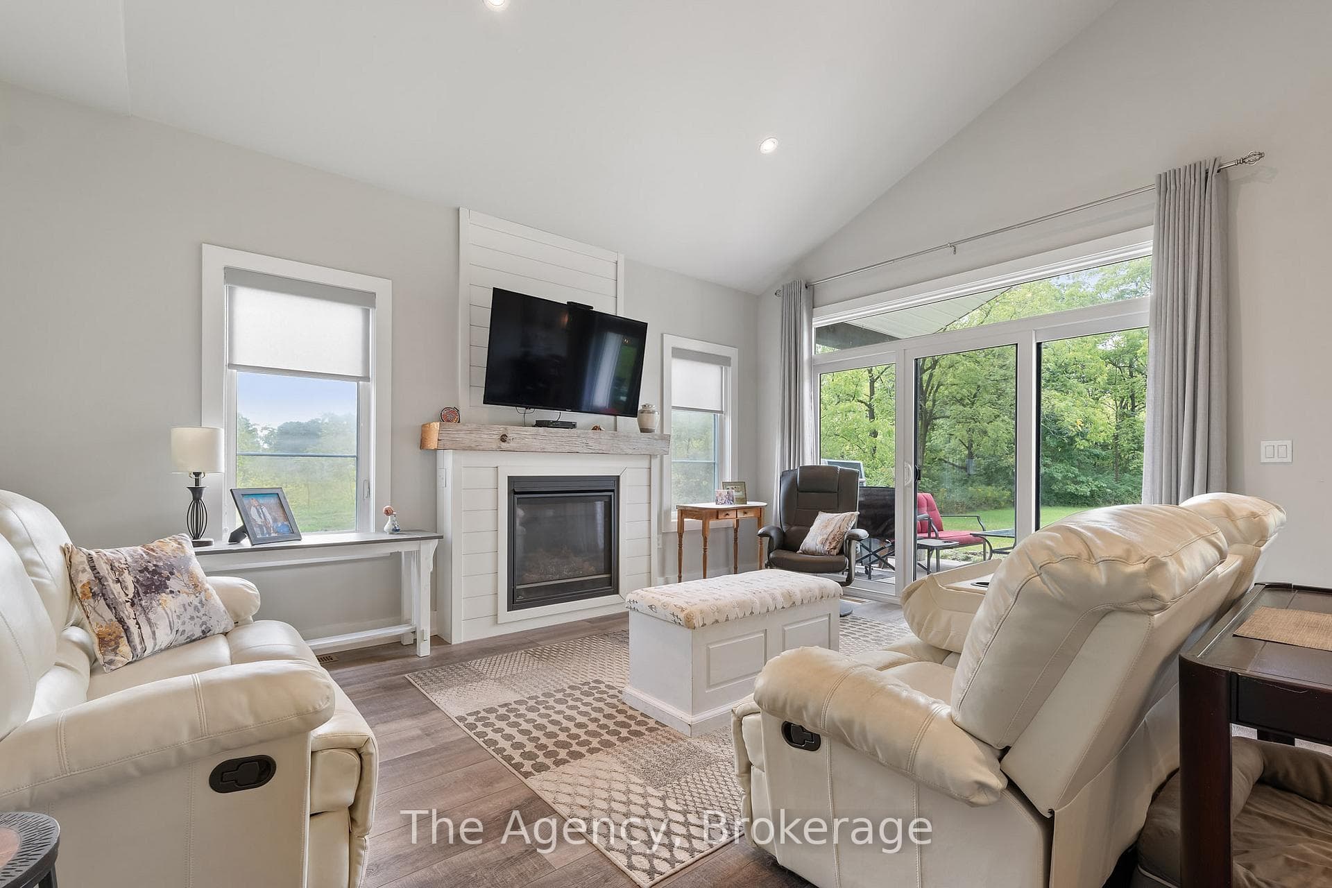 11346 Fowler Road photo 8