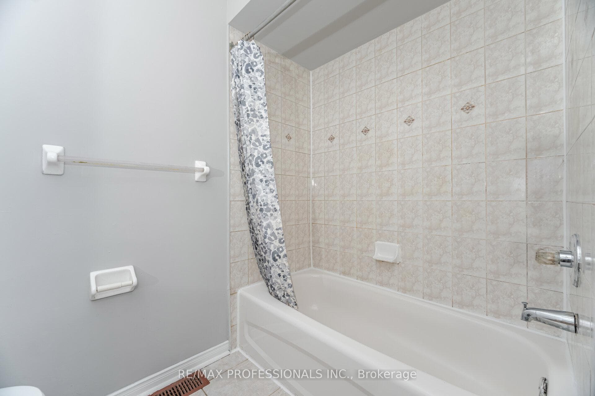 46 Kershaw Street photo 32