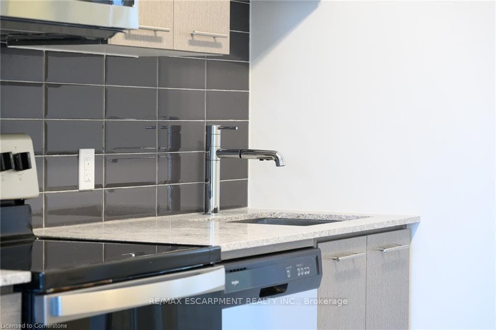 385 Winston Road Unit 1712 photo 25