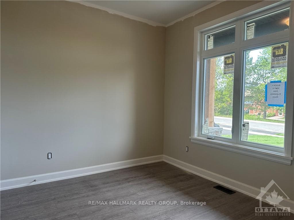 1555 FLANDERS Road photo 17