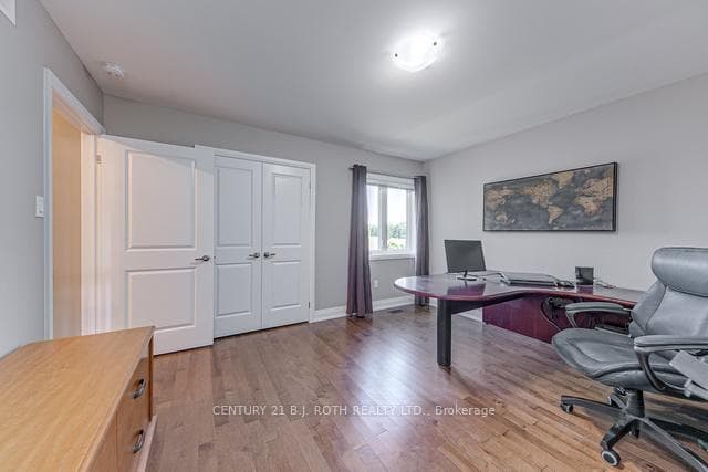 1180 Jermey Road photo 14