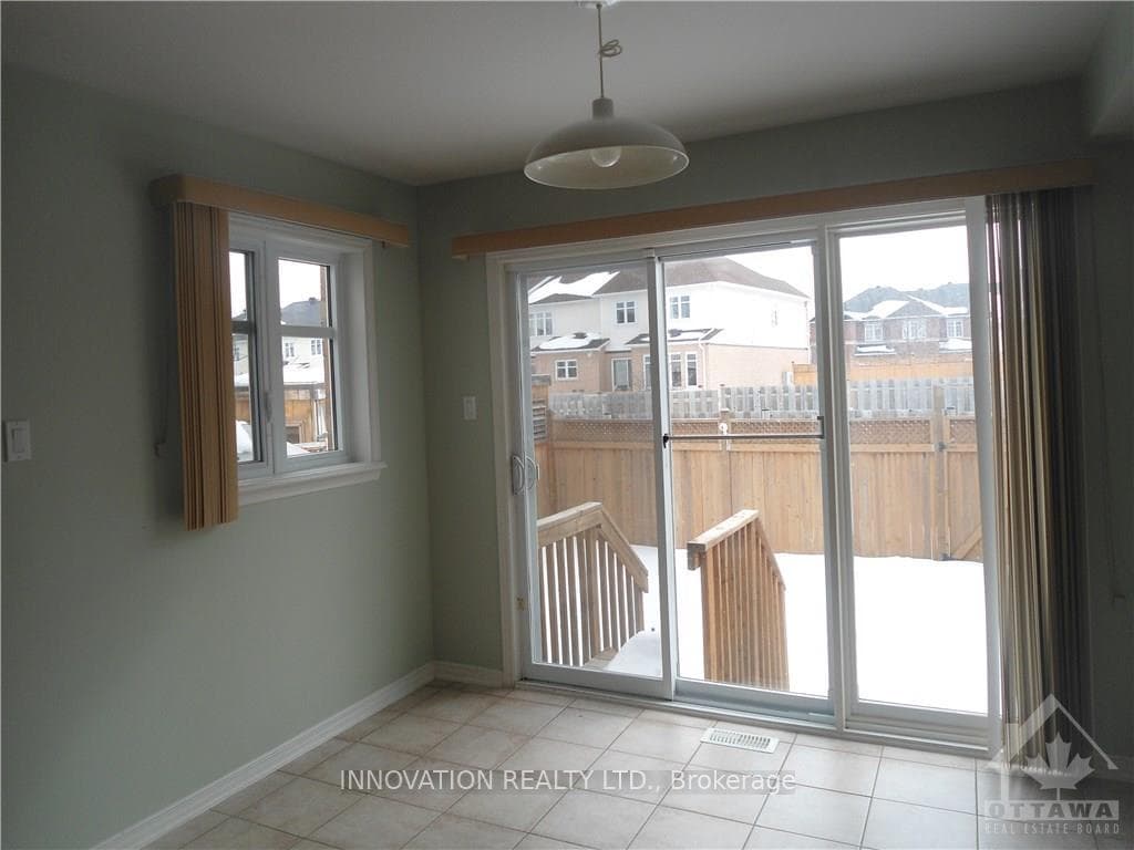 286 GOLDRIDGE Drive photo 8
