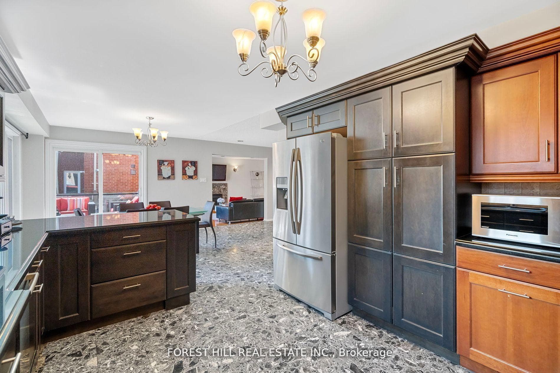 82 White Lodge Crescent photo 9
