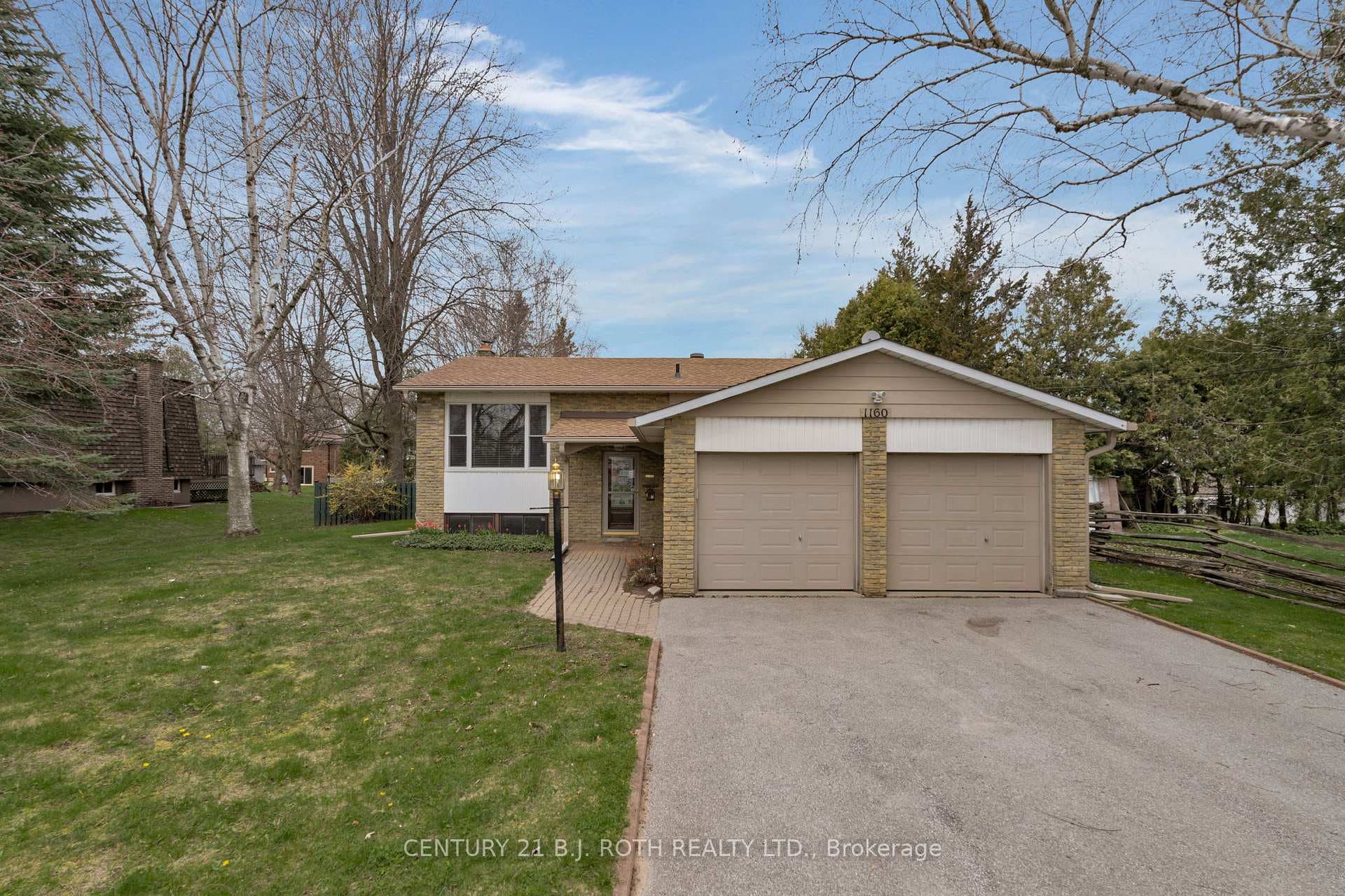 1160 Shore Acres Drive photo 1
