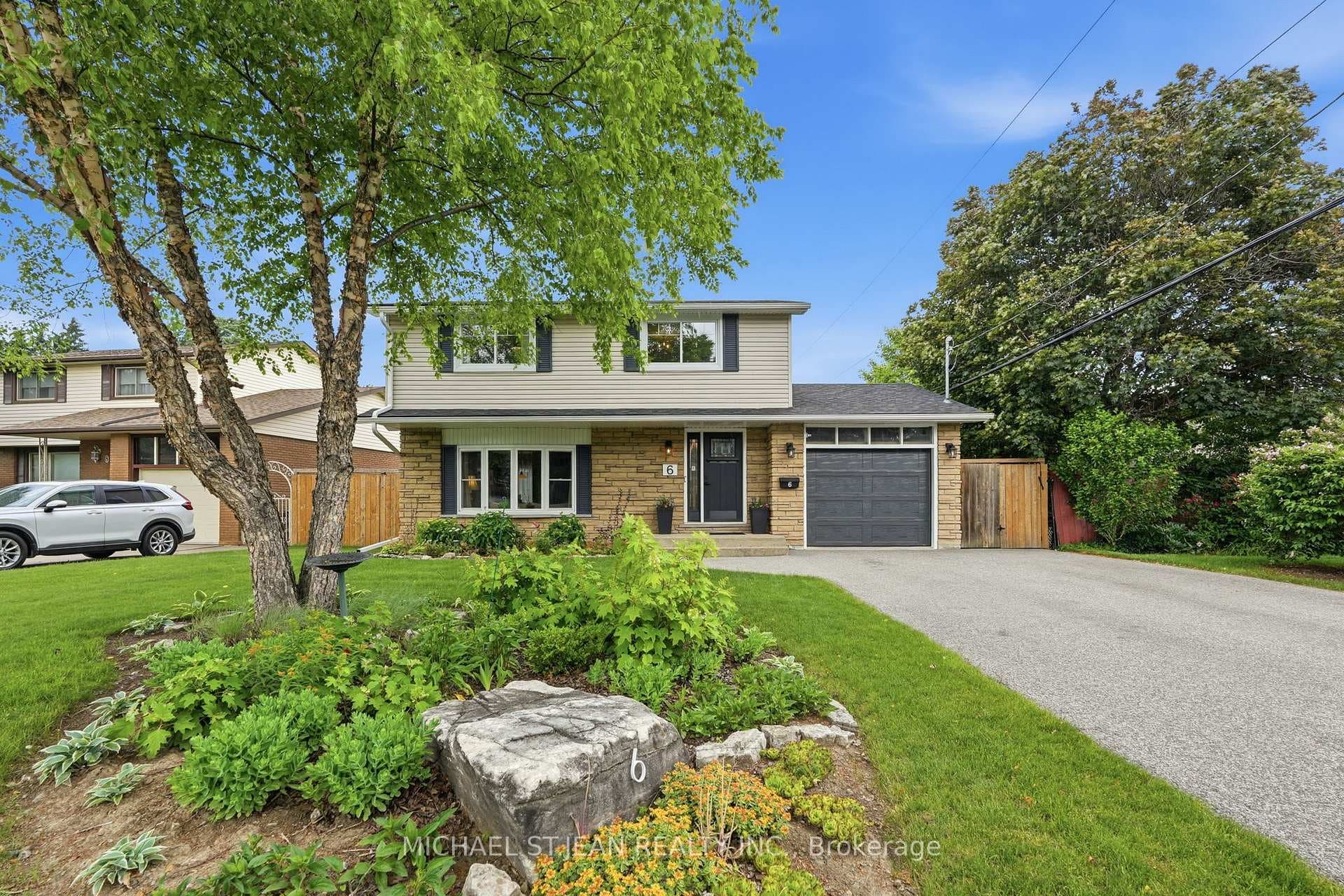 6 Darlington Drive photo 3