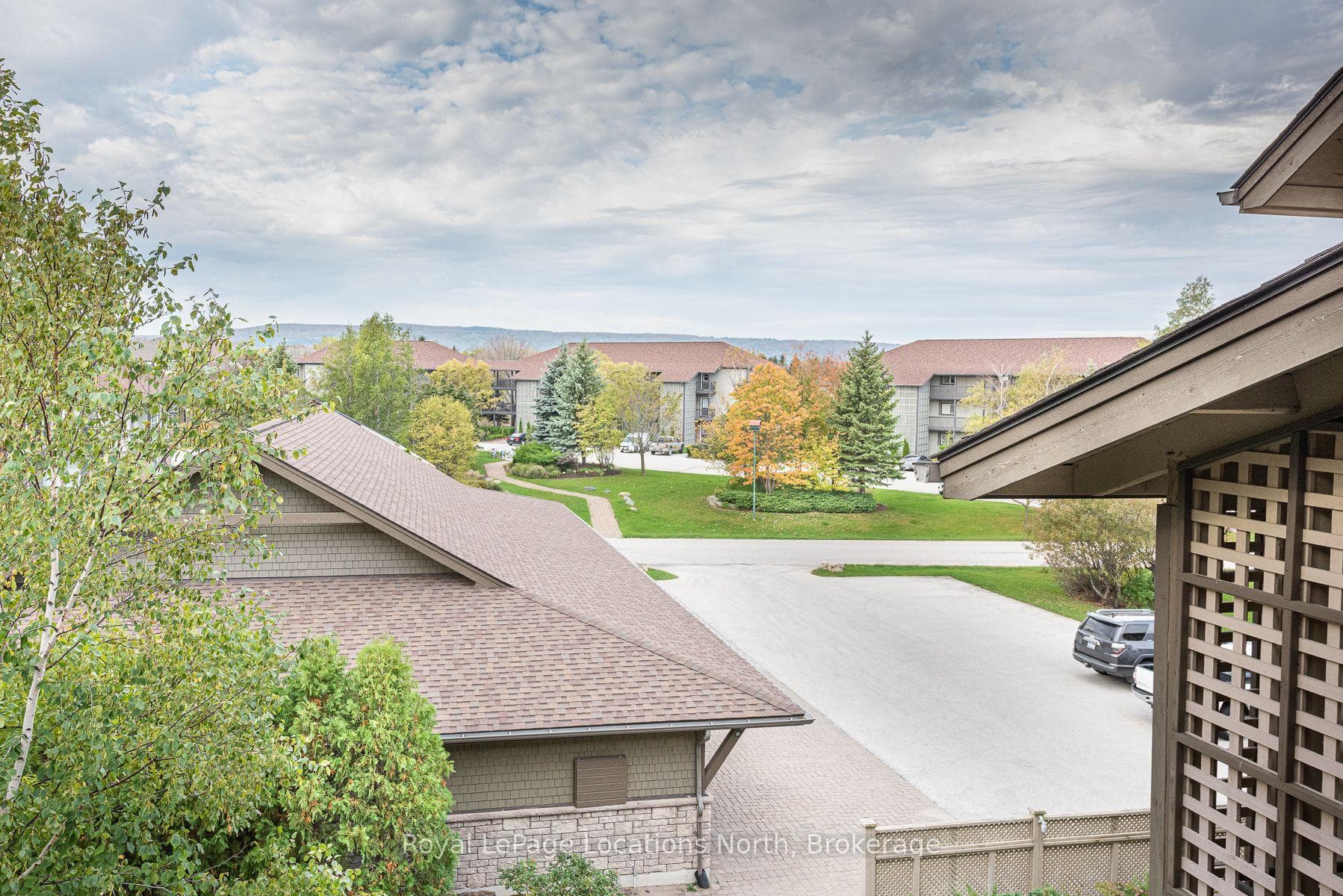 529 Mariners Way photo 3