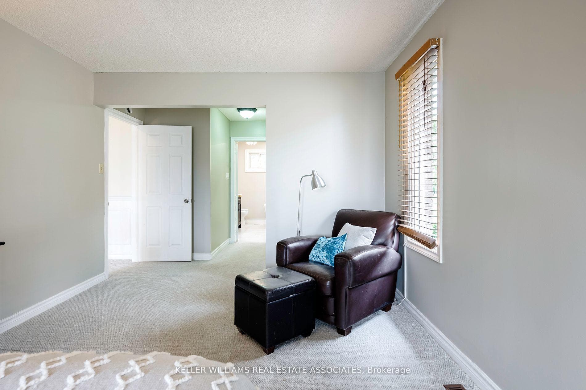 35 Treanor Crescent photo 27