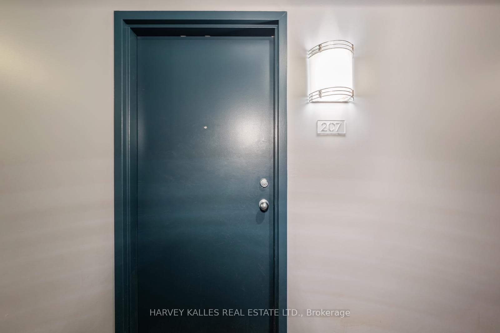 24 Noble Street Unit 207 photo 9
