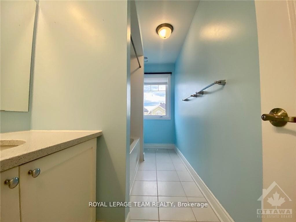 333 Meadowbreeze Drive photo 22
