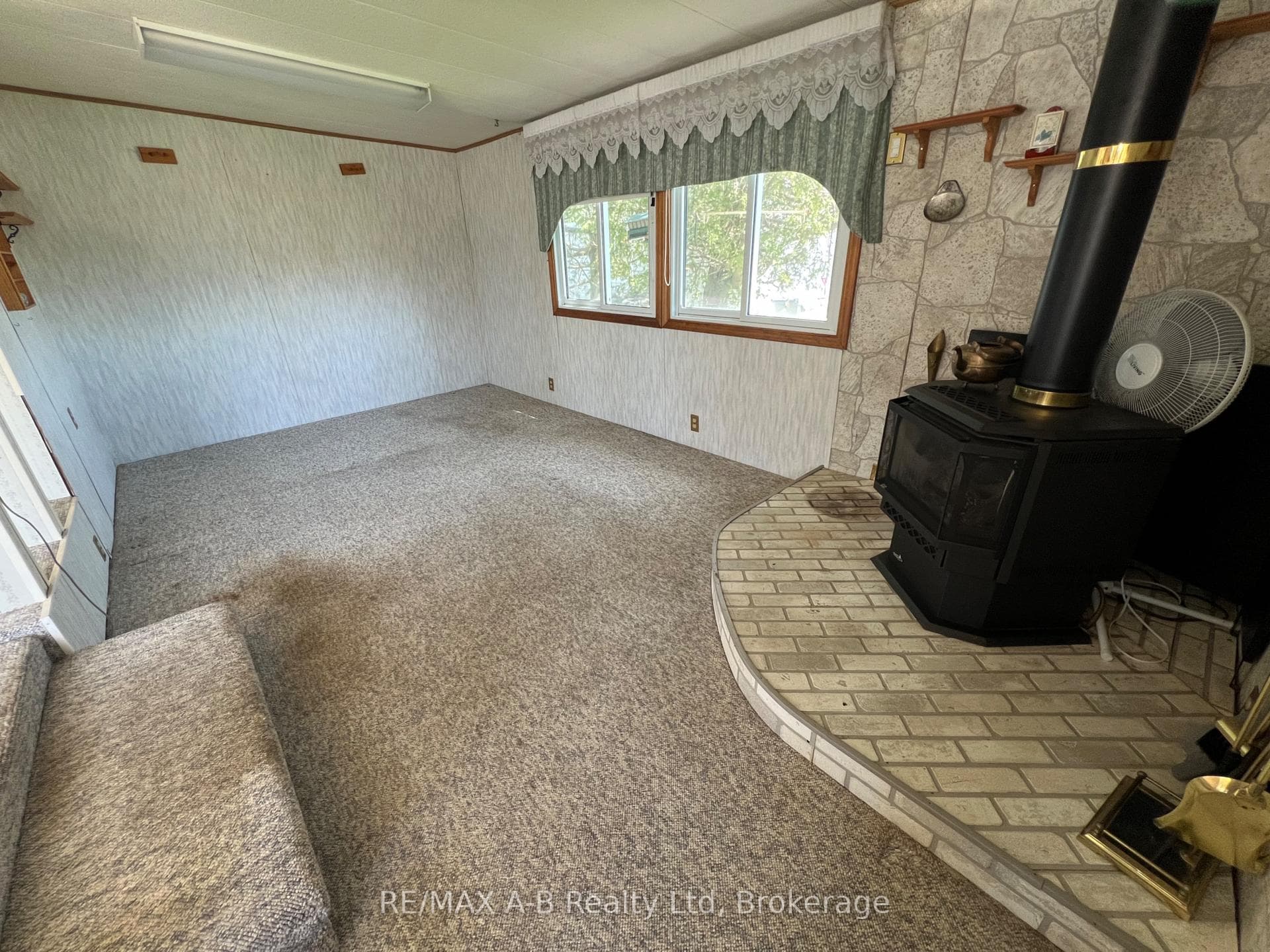 123 Ash Street photo 28