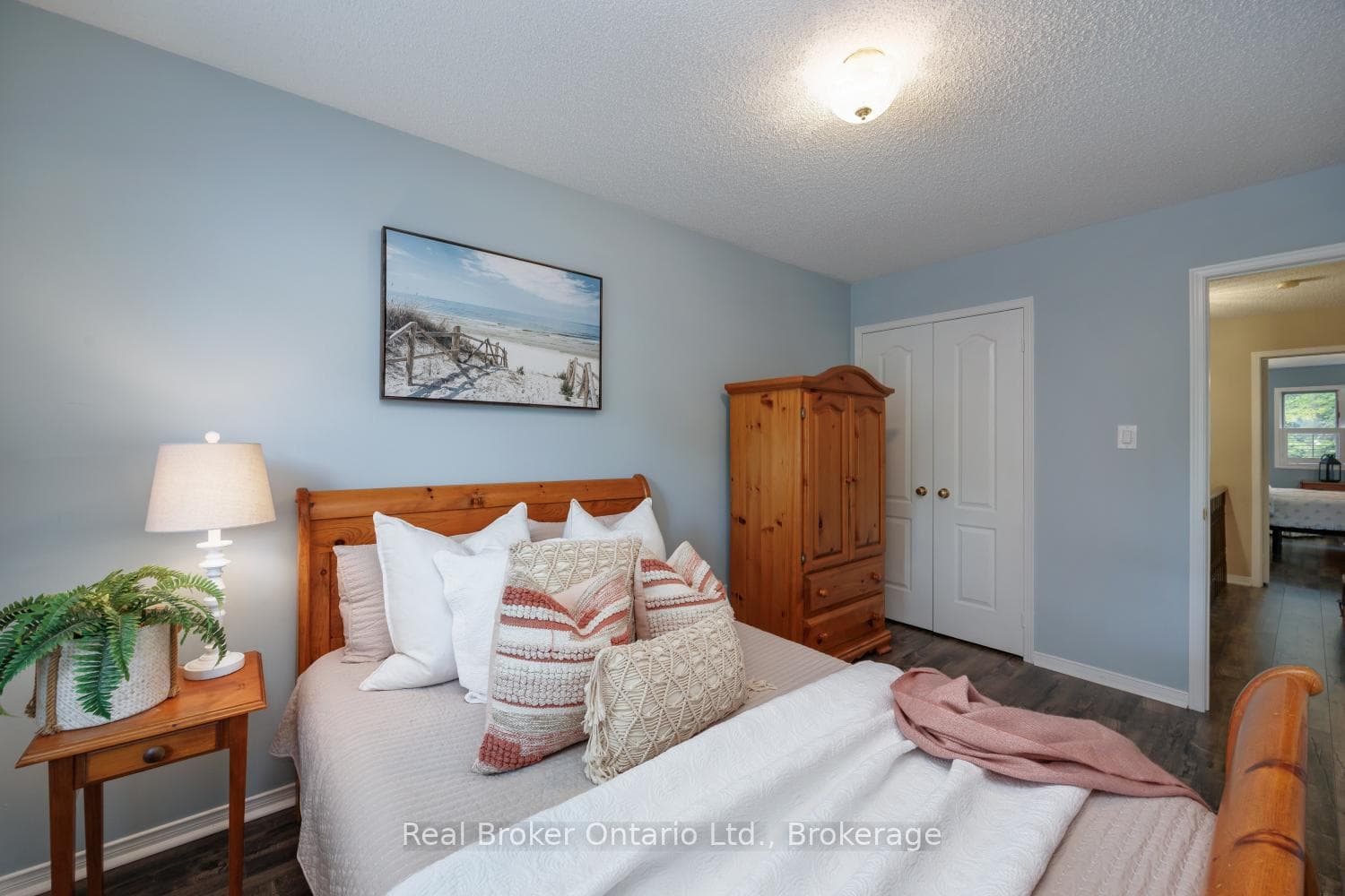 2015 Blairwood Court photo 24
