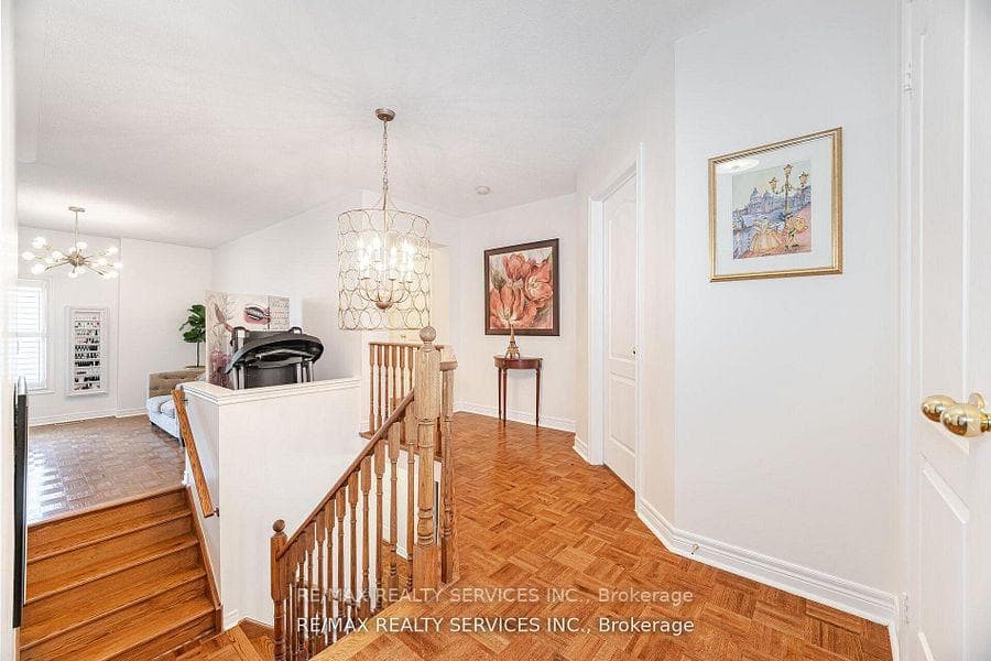 105 Sugarhill Drive photo 27