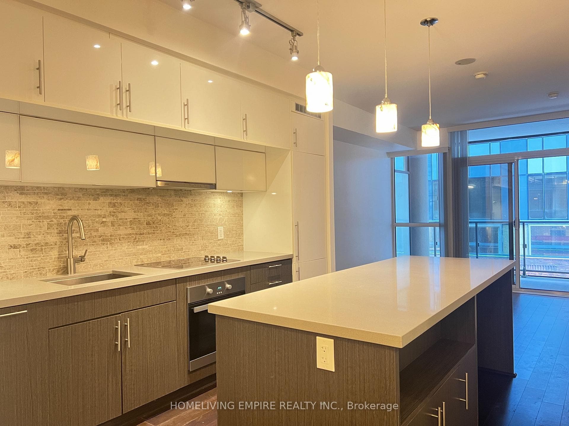 8 Mercer Street Unit 313 photo 4
