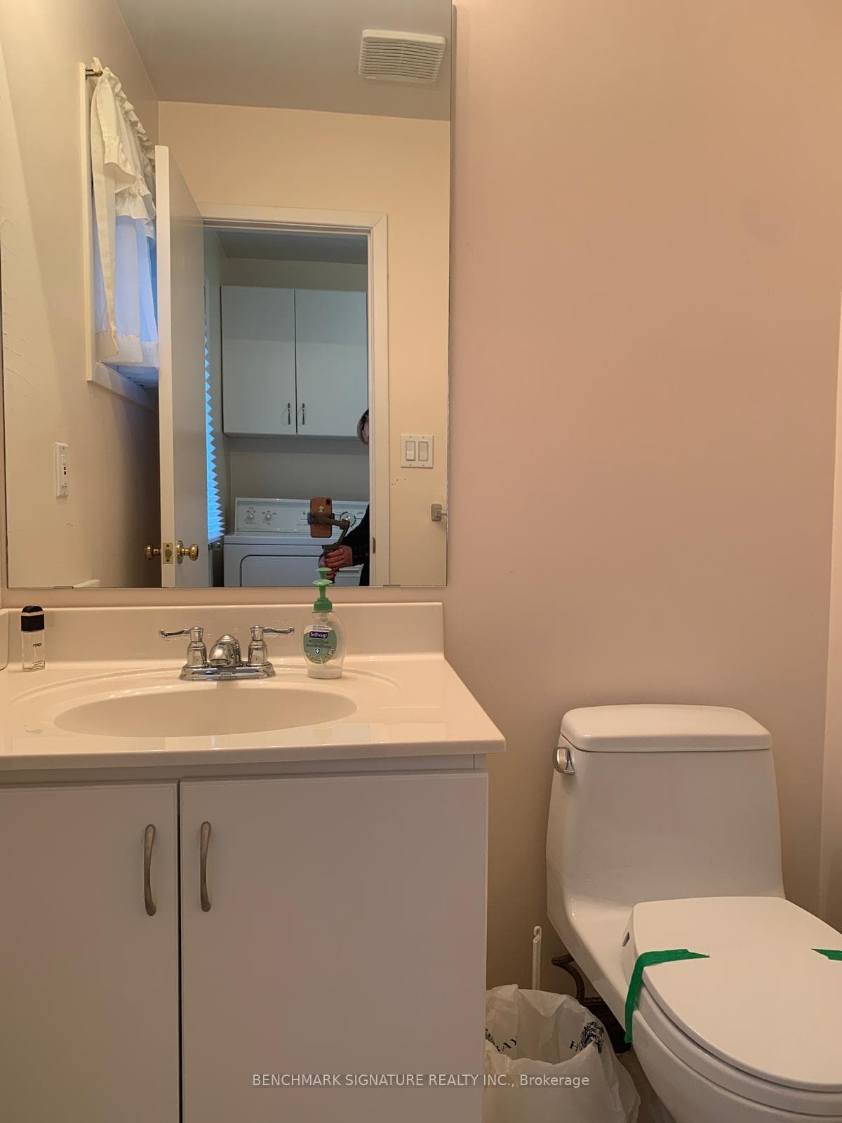 31 Melva Crescent photo 13