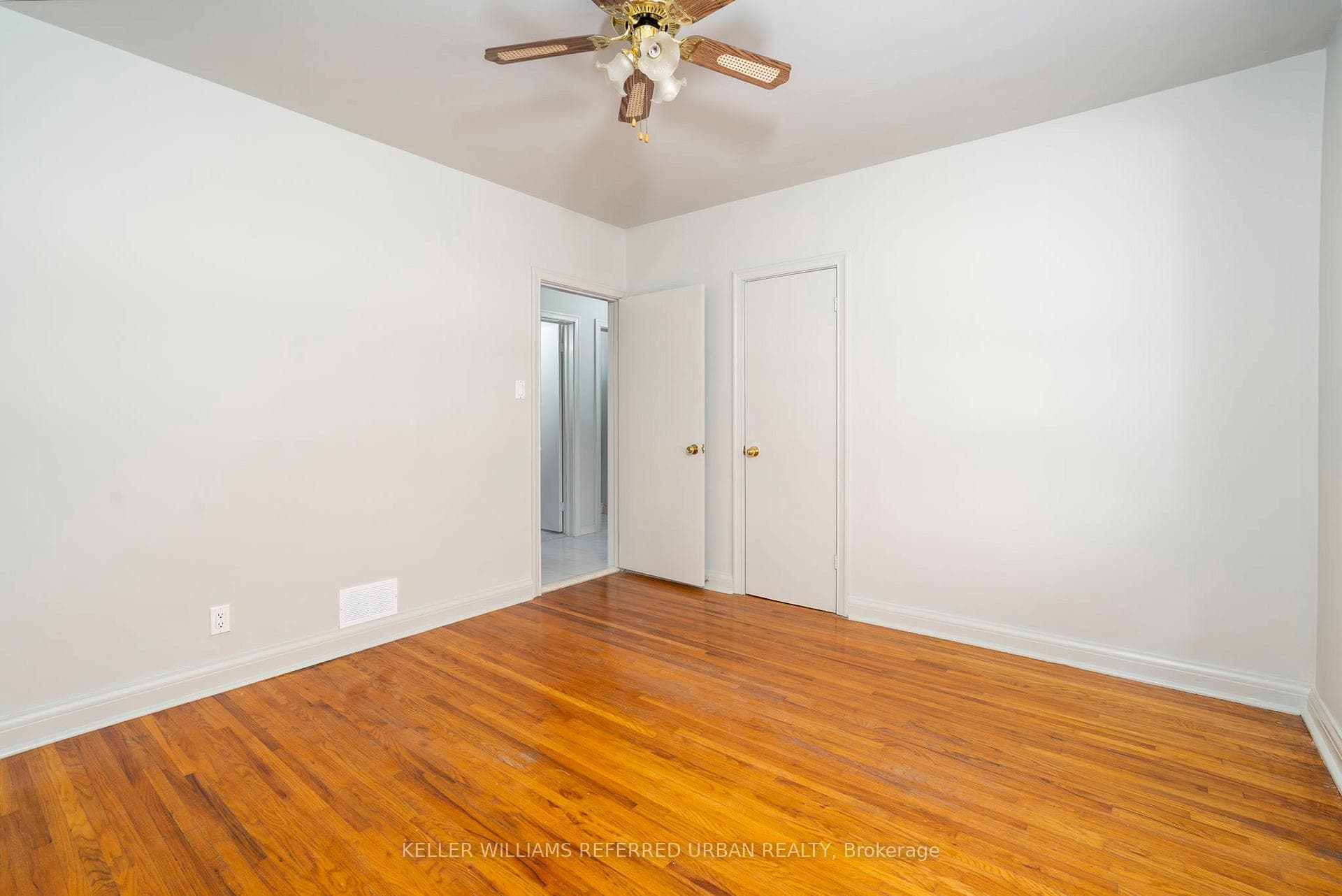 9 Redfern Avenue photo 18