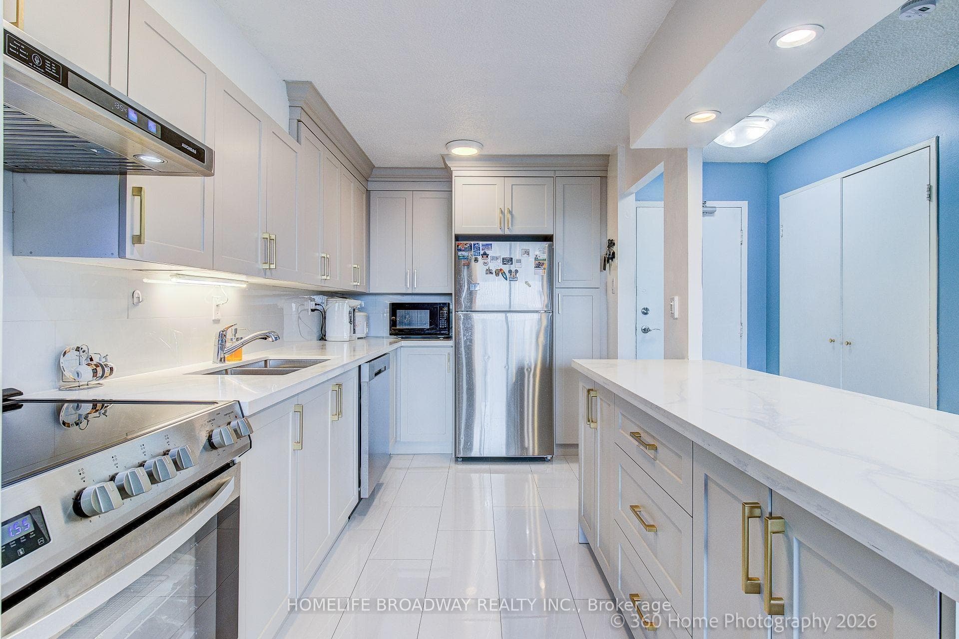 10 Tobermory Drive Unit 512 photo 7