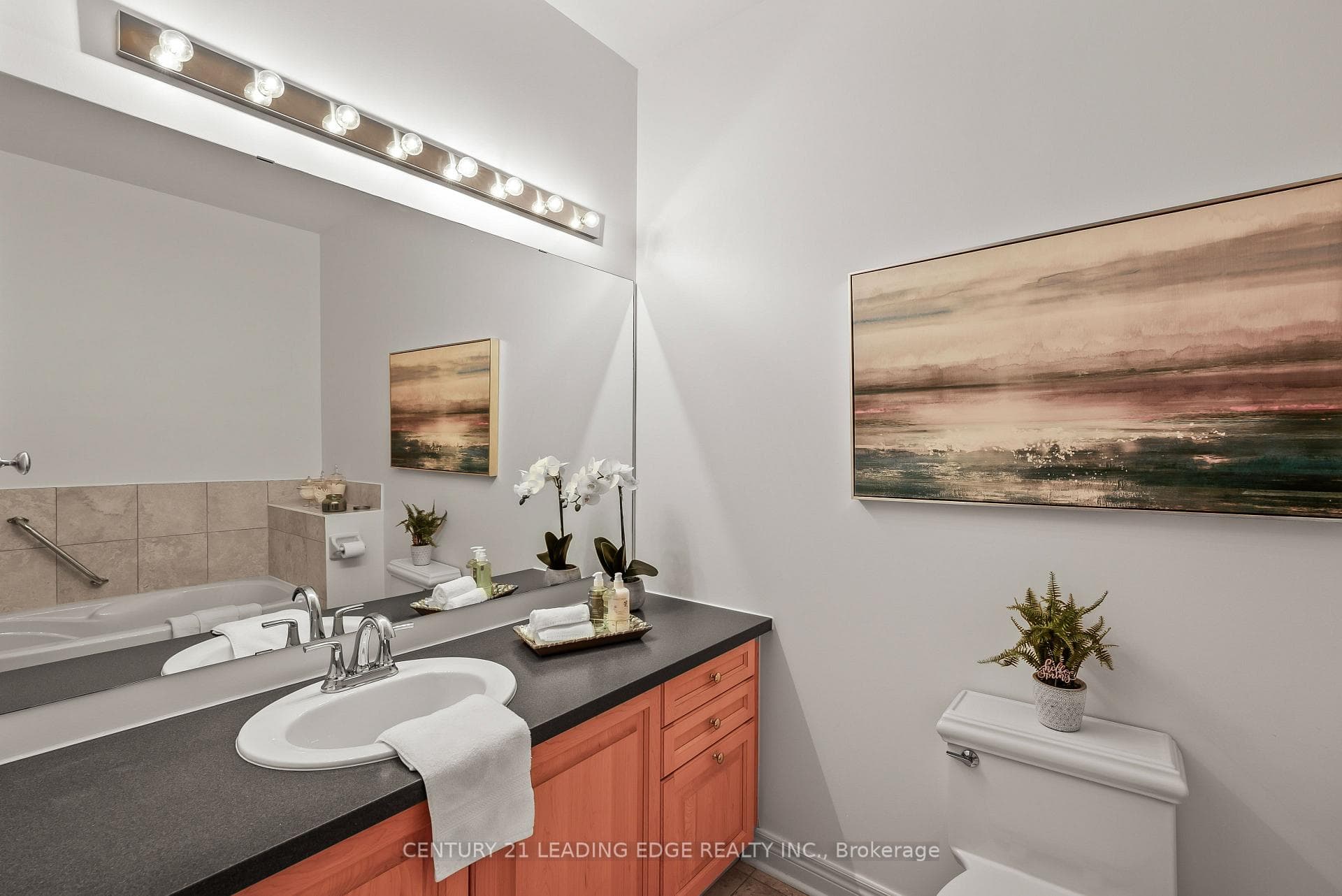 PRIMARY ENSUITE